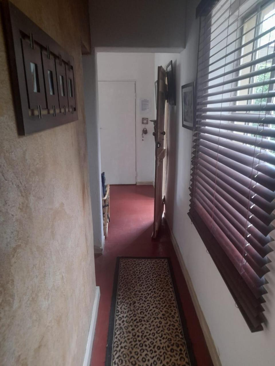 Two-Bedroom Apartment - Photo 10