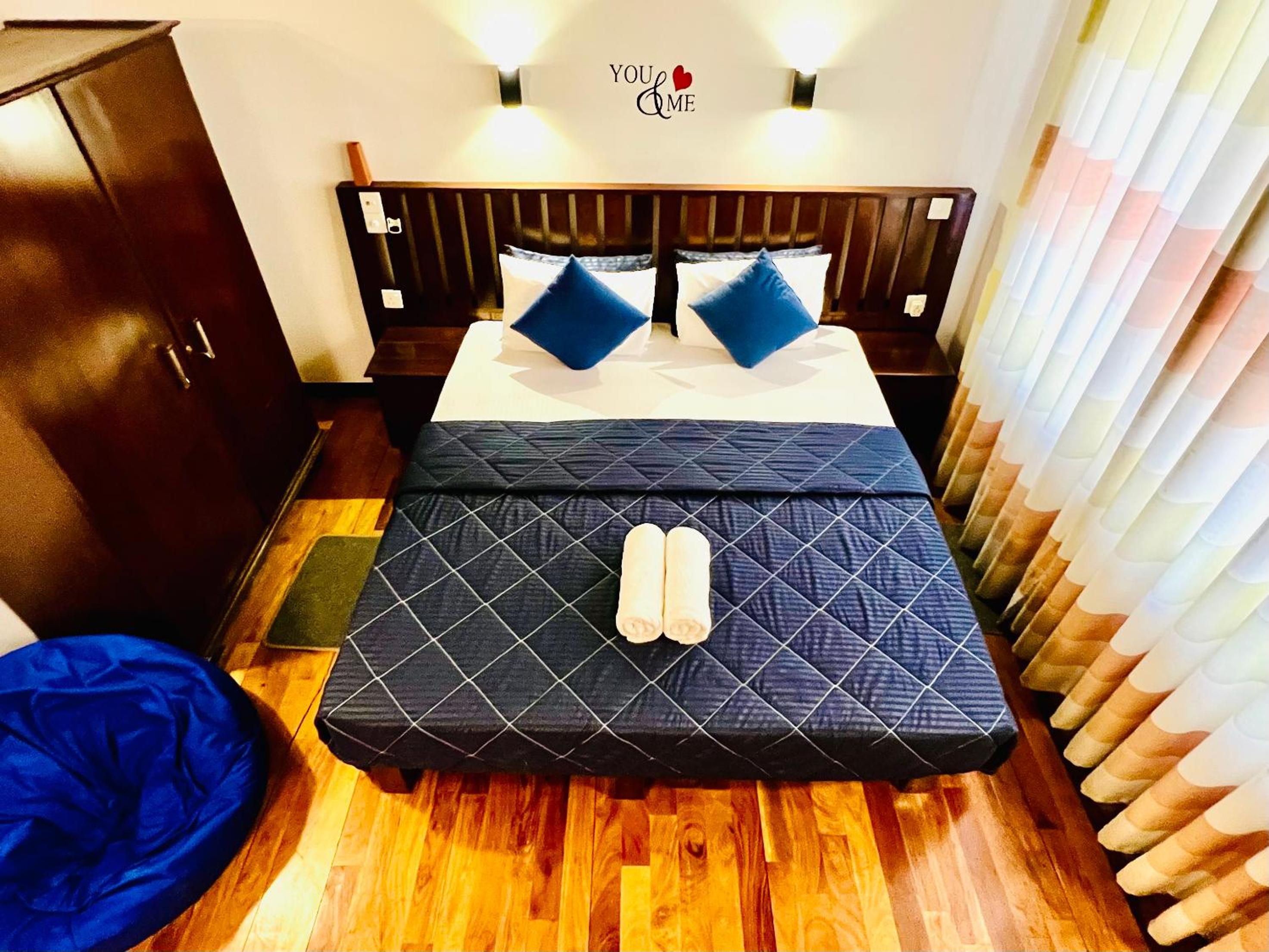 Deluxe Double Room with Balcony and Sea View photo 1