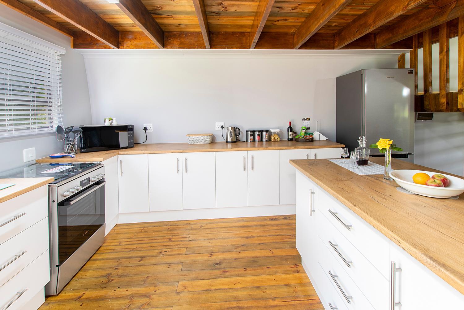 Superior Chalet - Photo 3