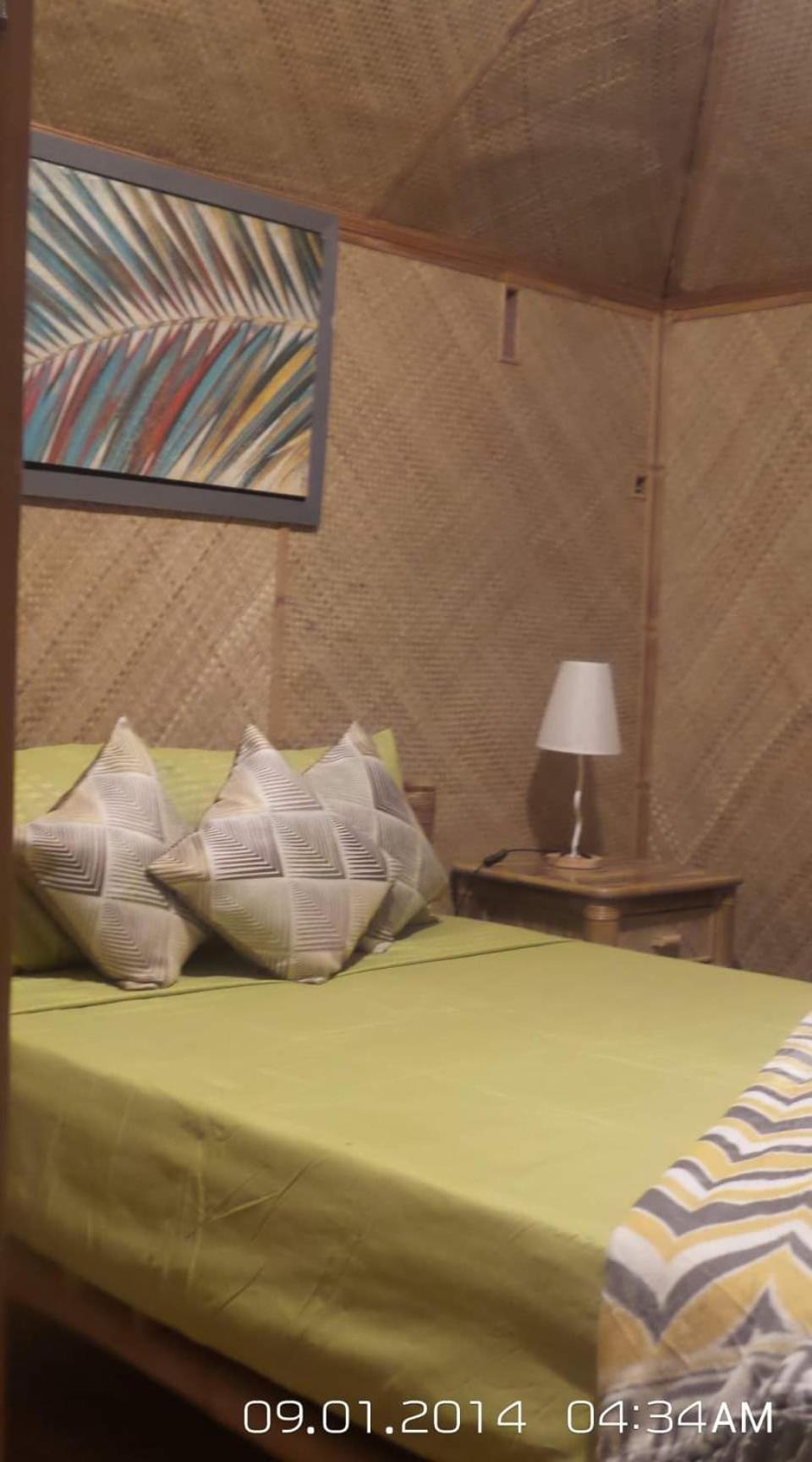 Deluxe Double Room with Balcony photo 3