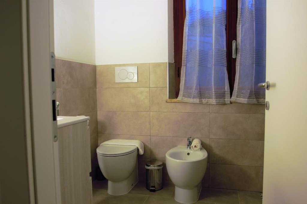 Two-Bedroom House photo 3
