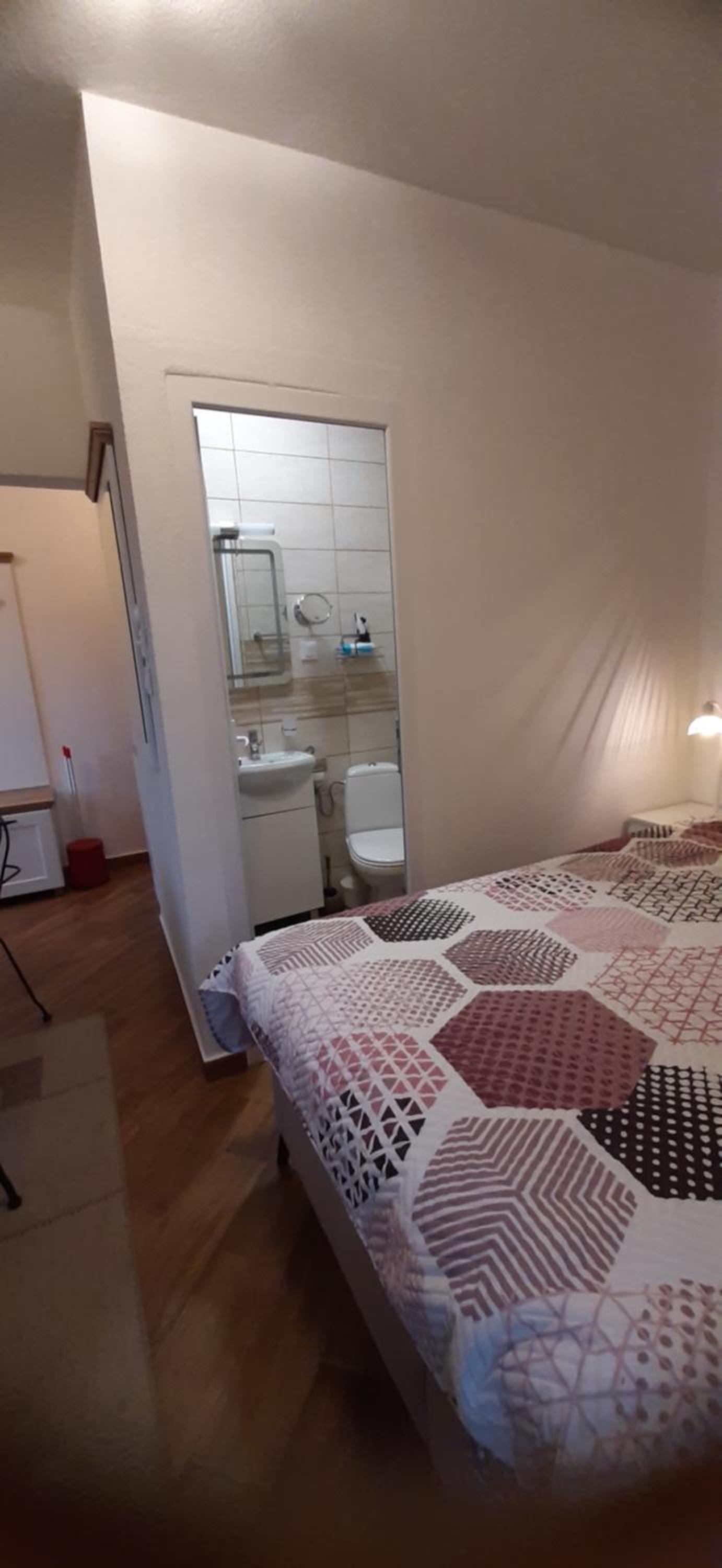 Studio Apartment photo 2