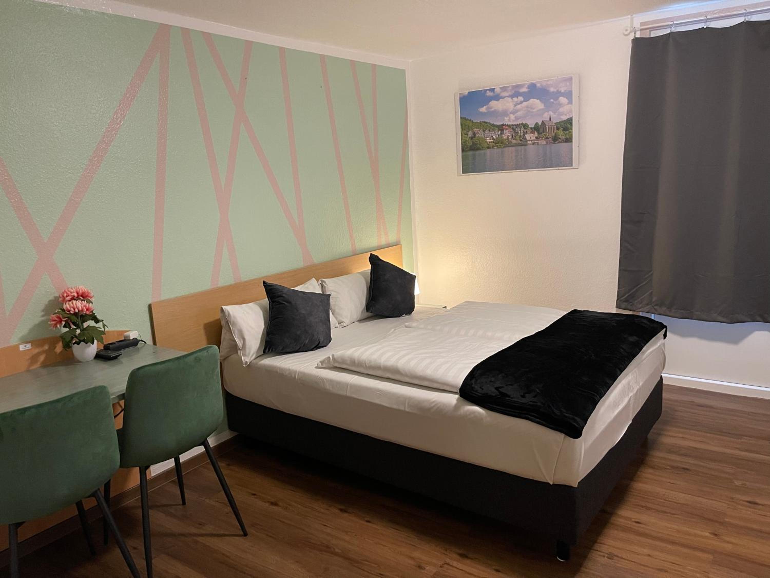 Double or Twin Room - Photo 15