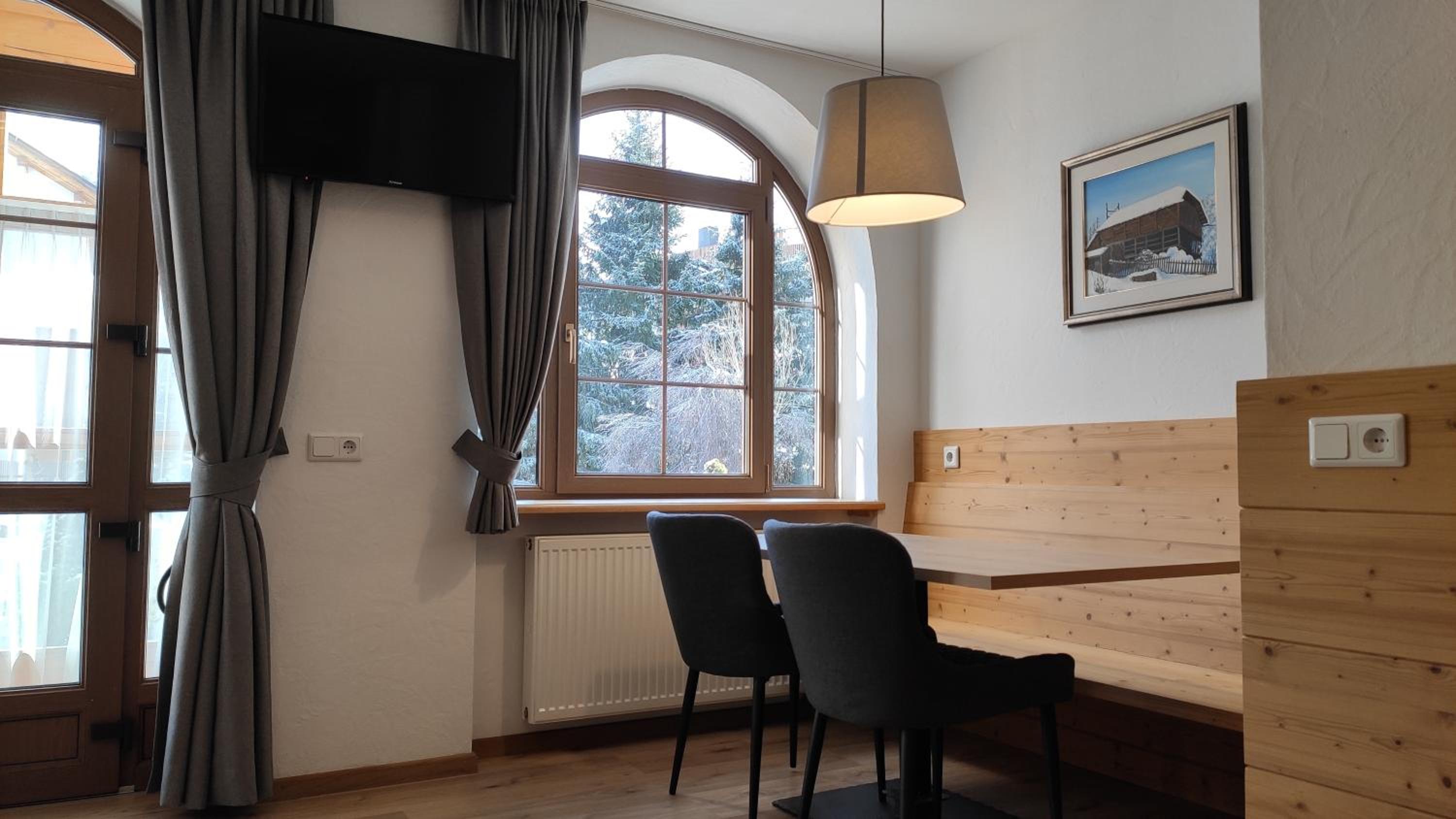 Apartment - Ground Floor photo 2