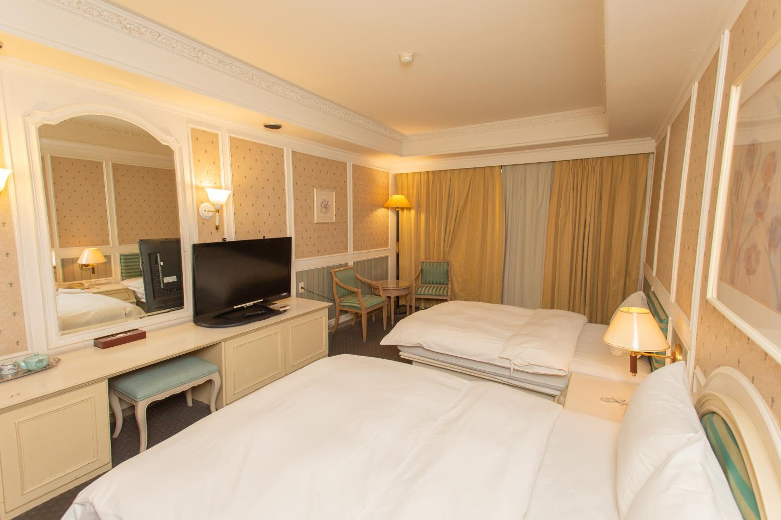 Standard Triple Room photo 2