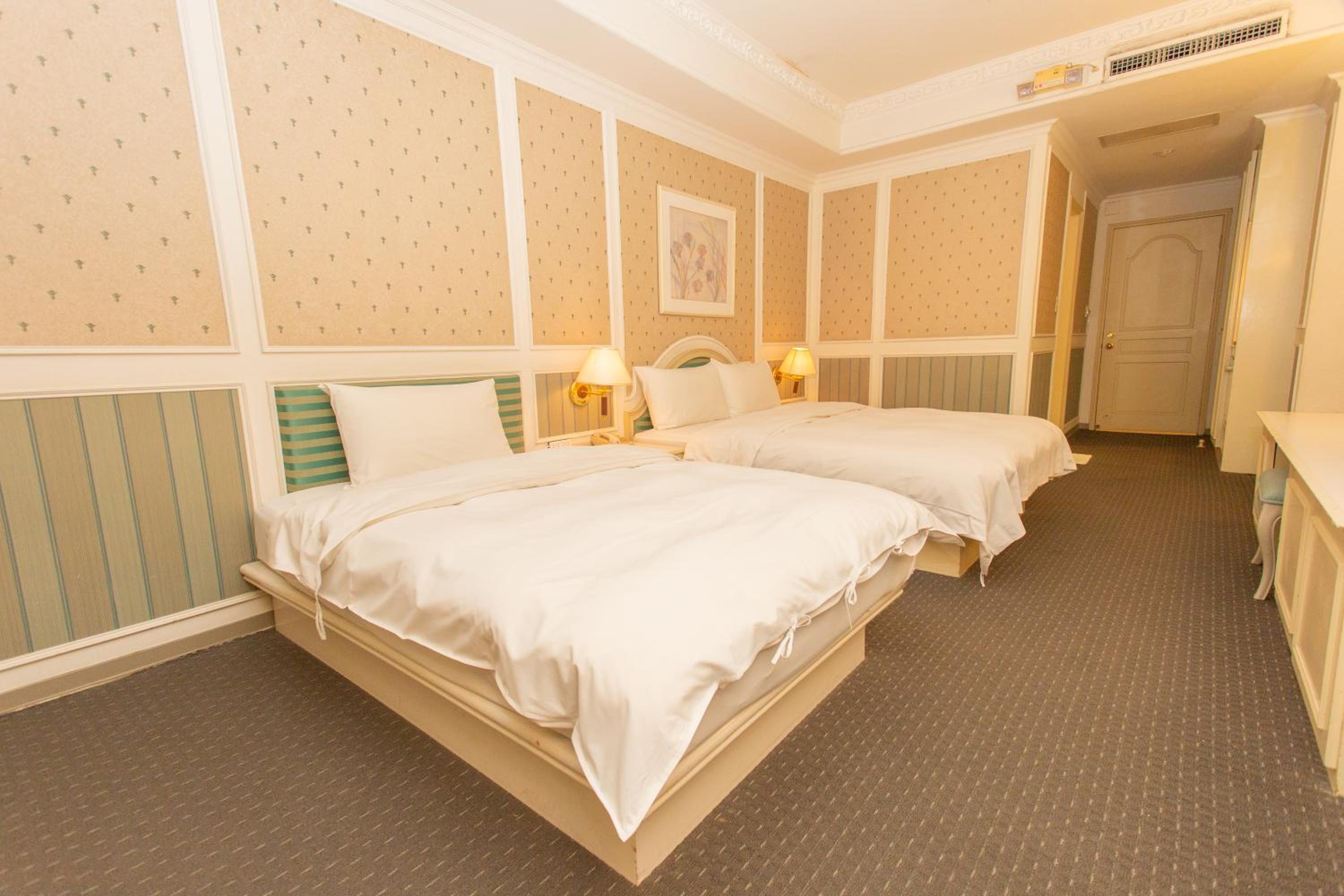 Standard Triple Room photo 3