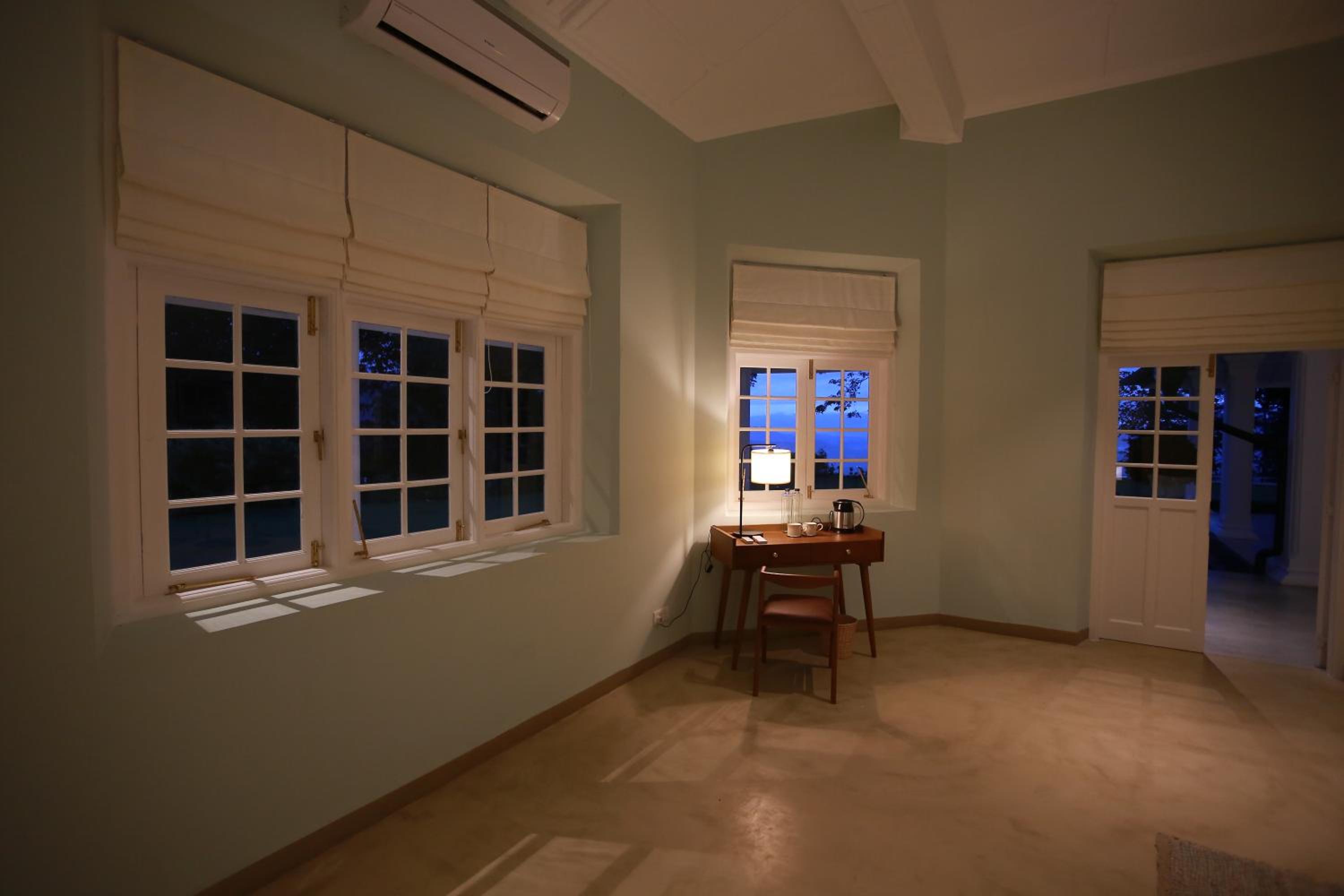 Suite With Mountain View photo 2