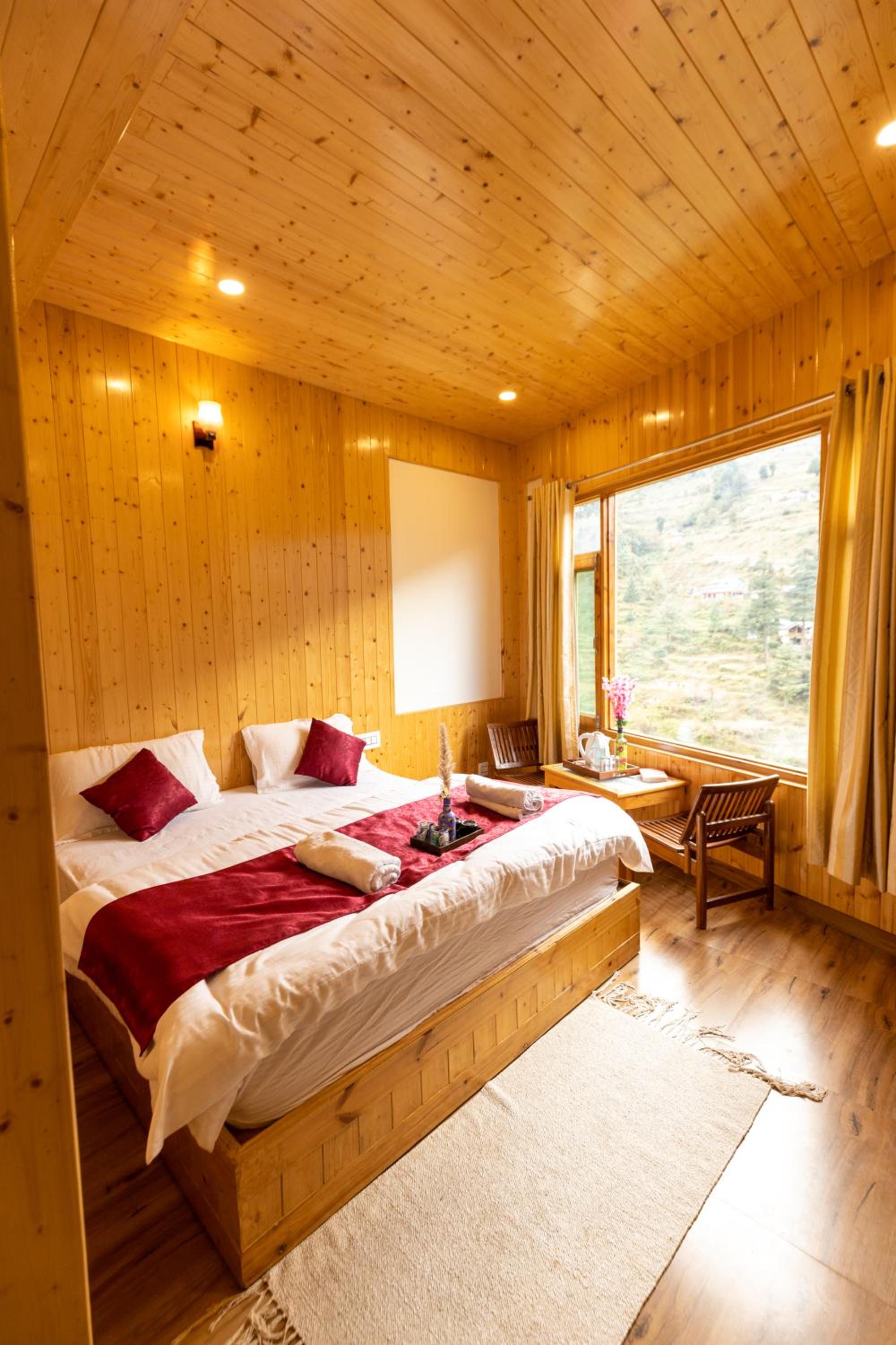 Standard Double Room photo 3