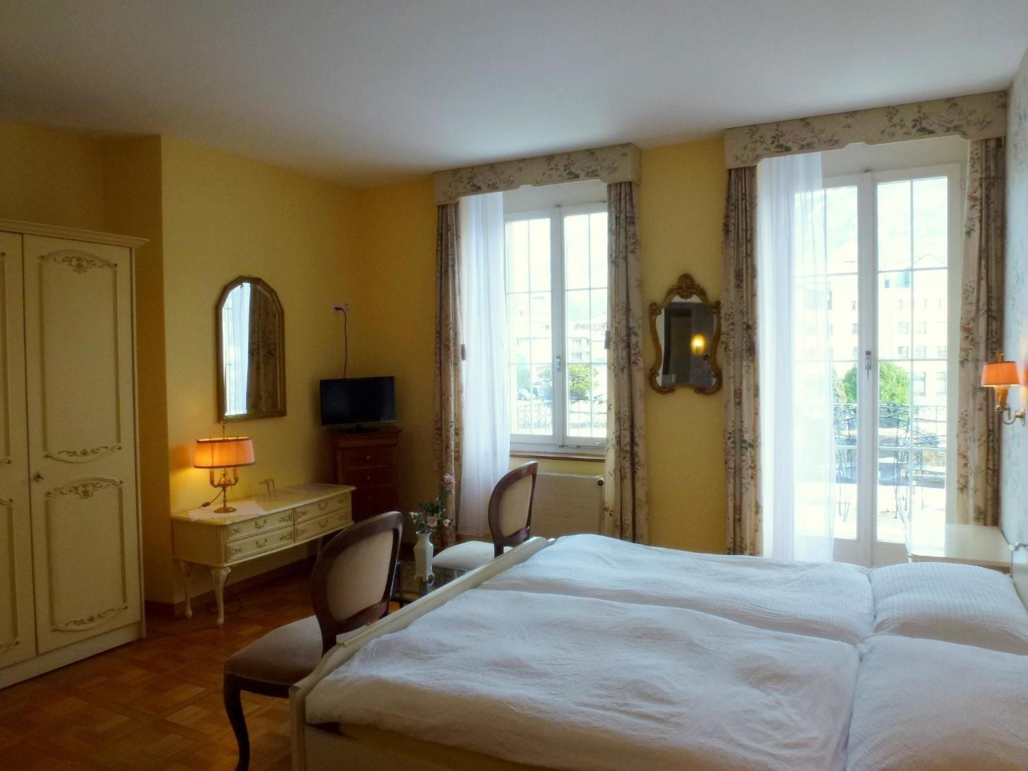 Double Room - Photo 18