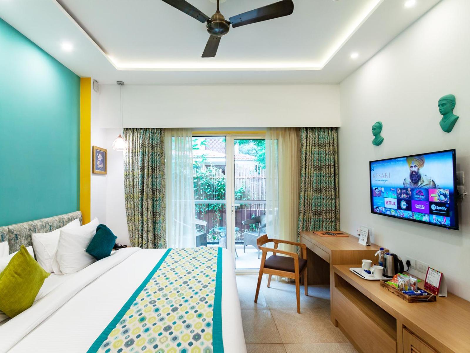 Courtyard Room photo 1
