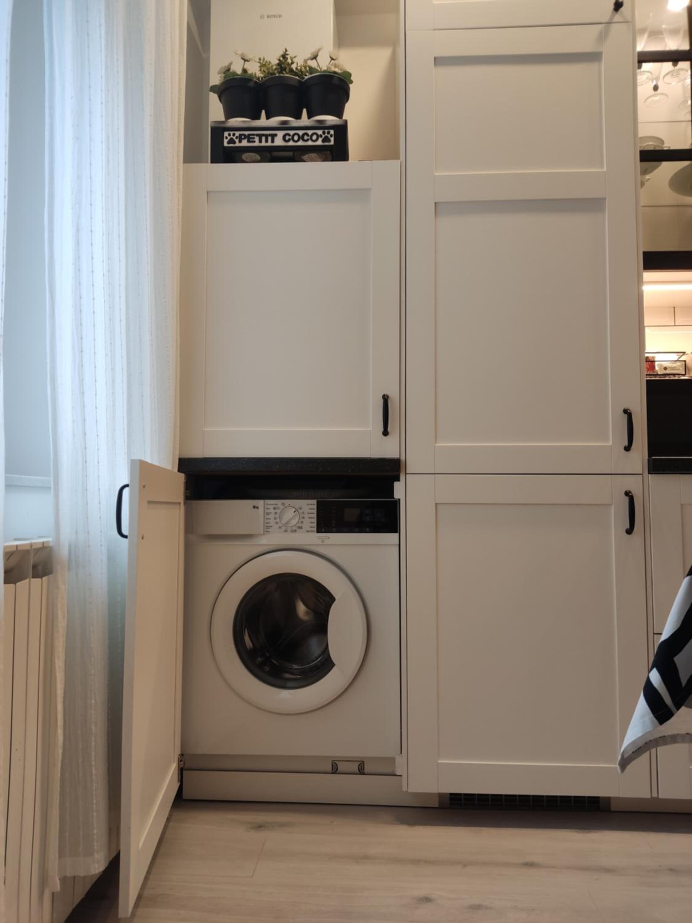 One-Bedroom Apartment - Photo 32