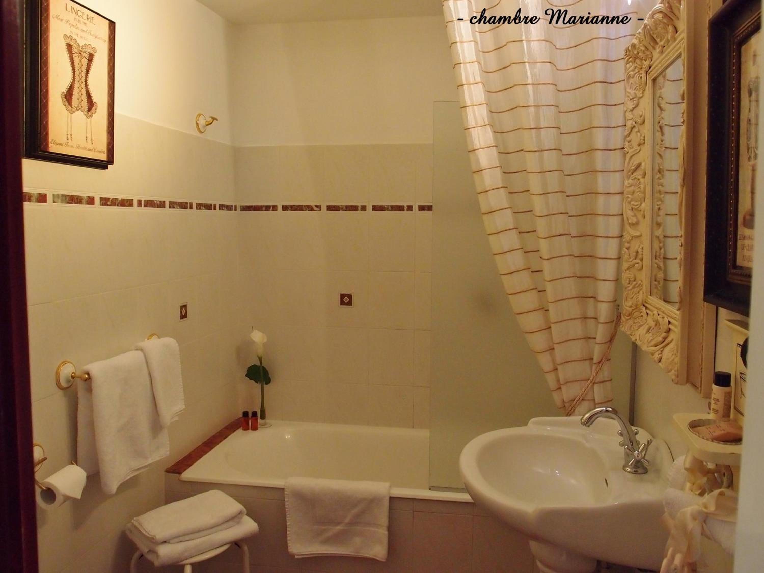 Romantic Double Room photo 2