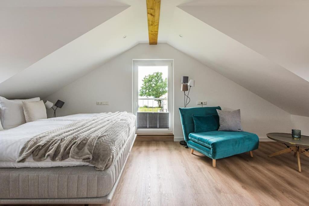 Two-Bedroom House photo 2