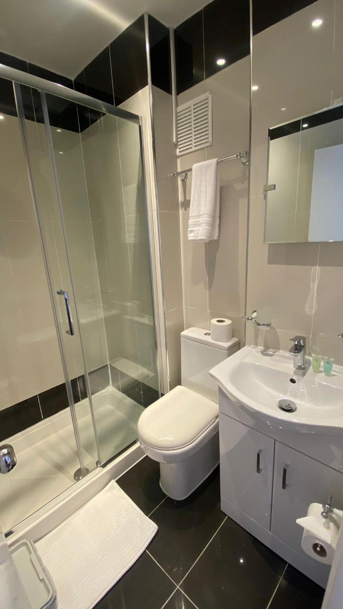 Triple Room photo 3