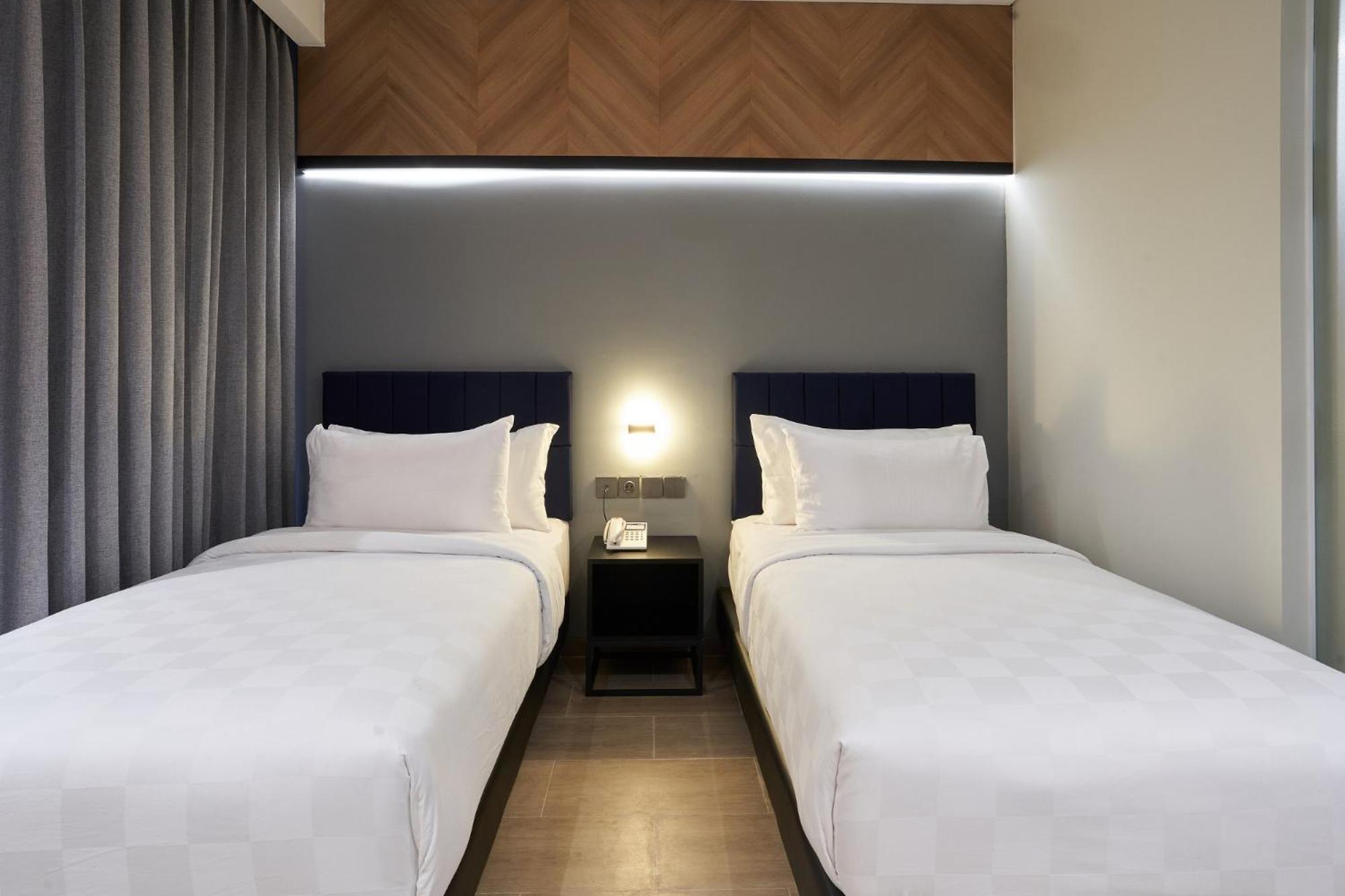 Deluxe Twin Room - Photo 3
