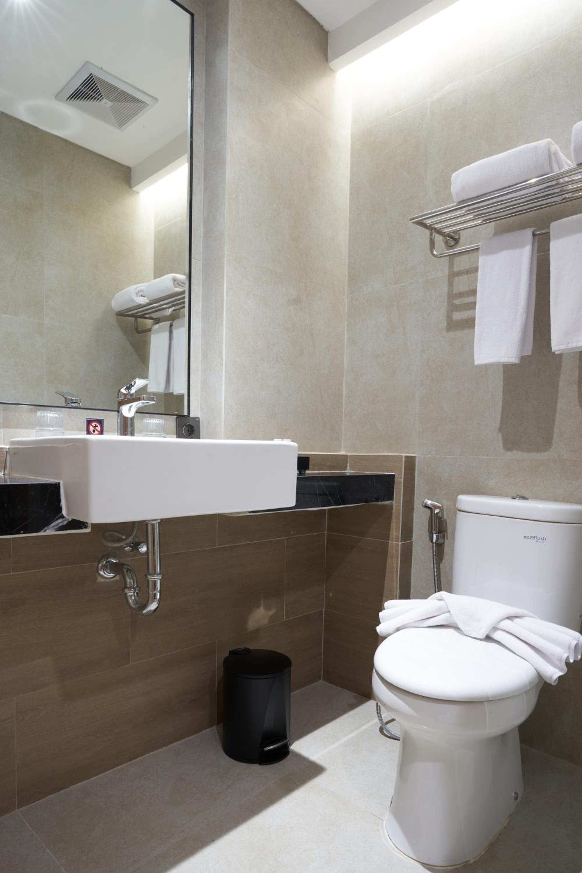 Superior Twin Room - Photo 4
