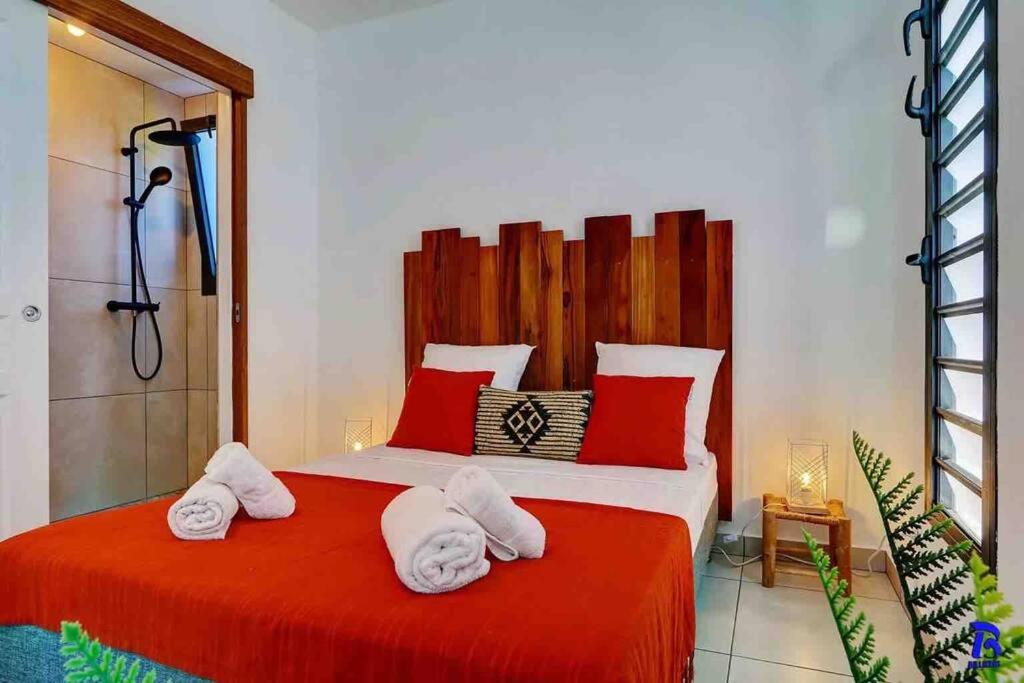 Three-Bedroom Villa photo 3