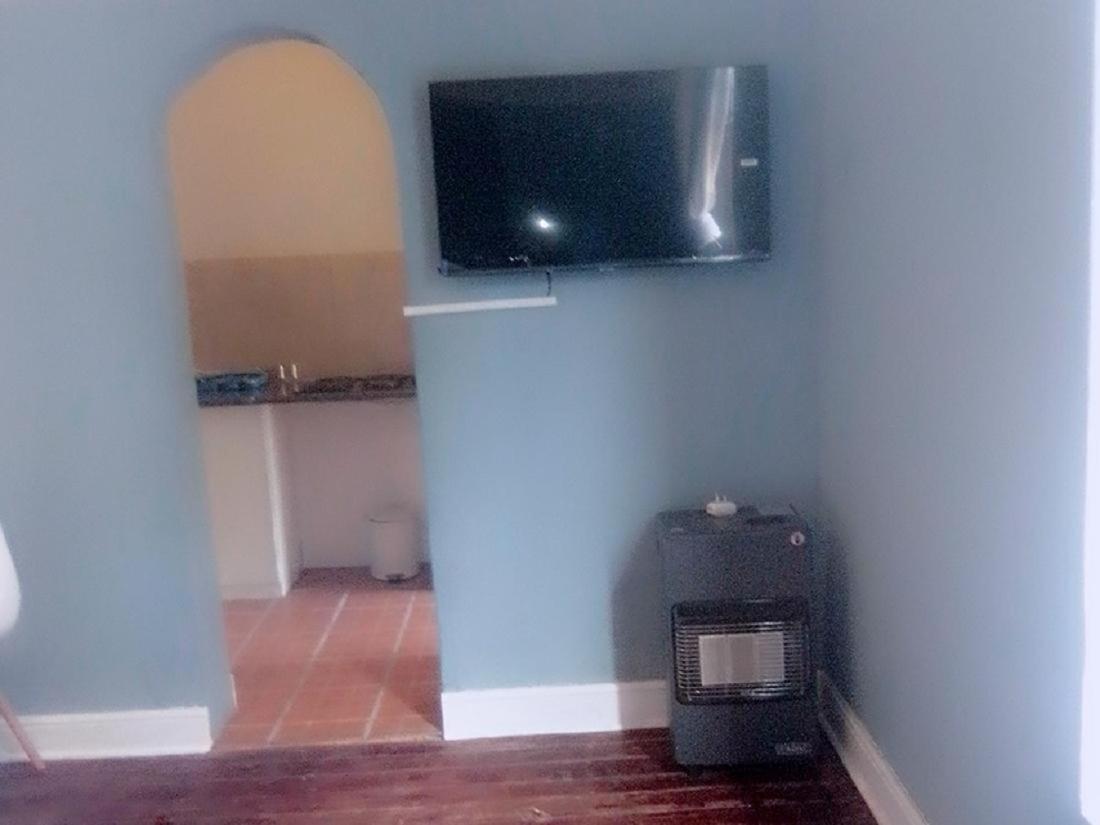 Standard King Room - Photo 4