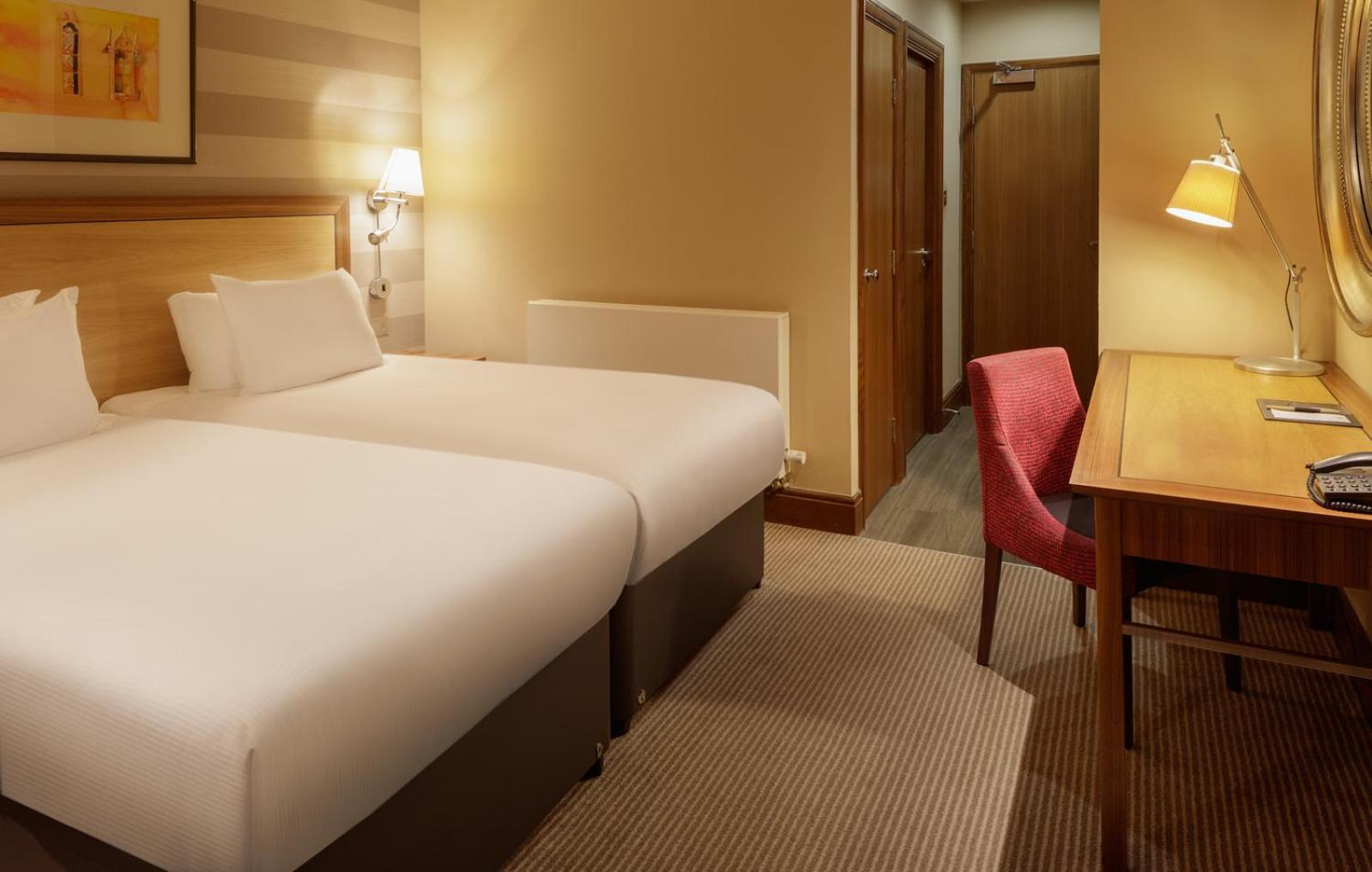 Deluxe Twin Room - Photo 2