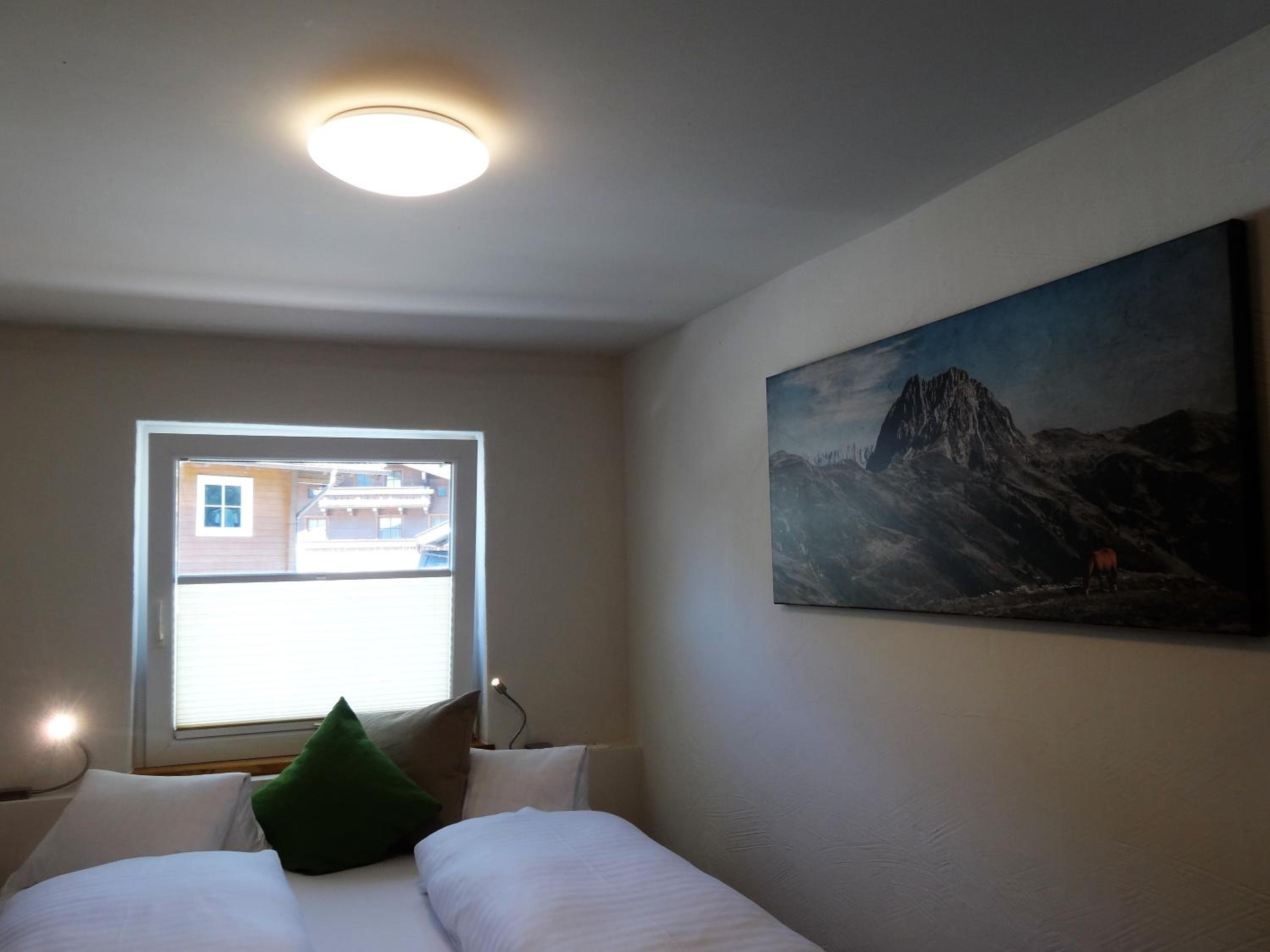 Apartment photo 3