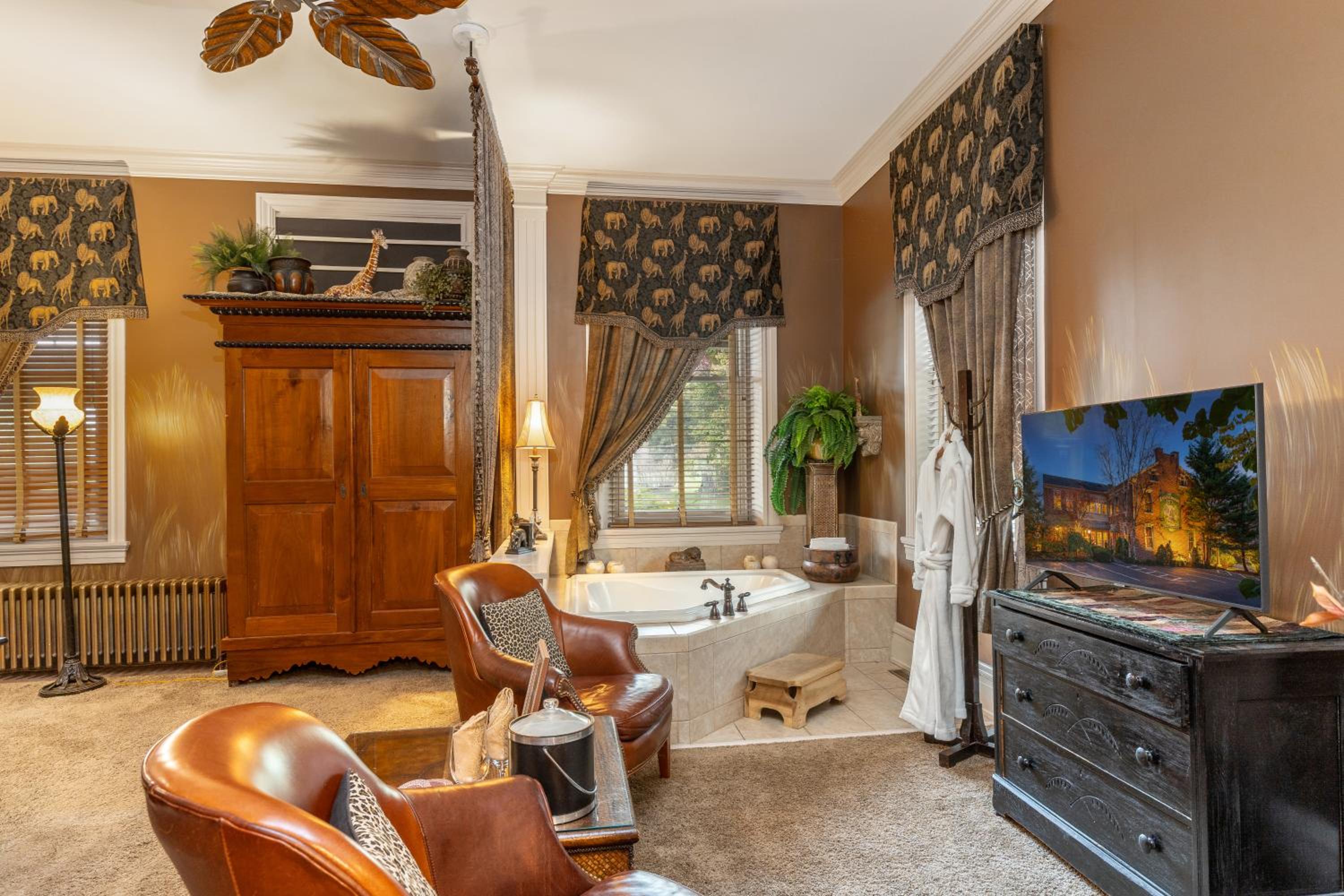 King Room with Spa Bath photo 3