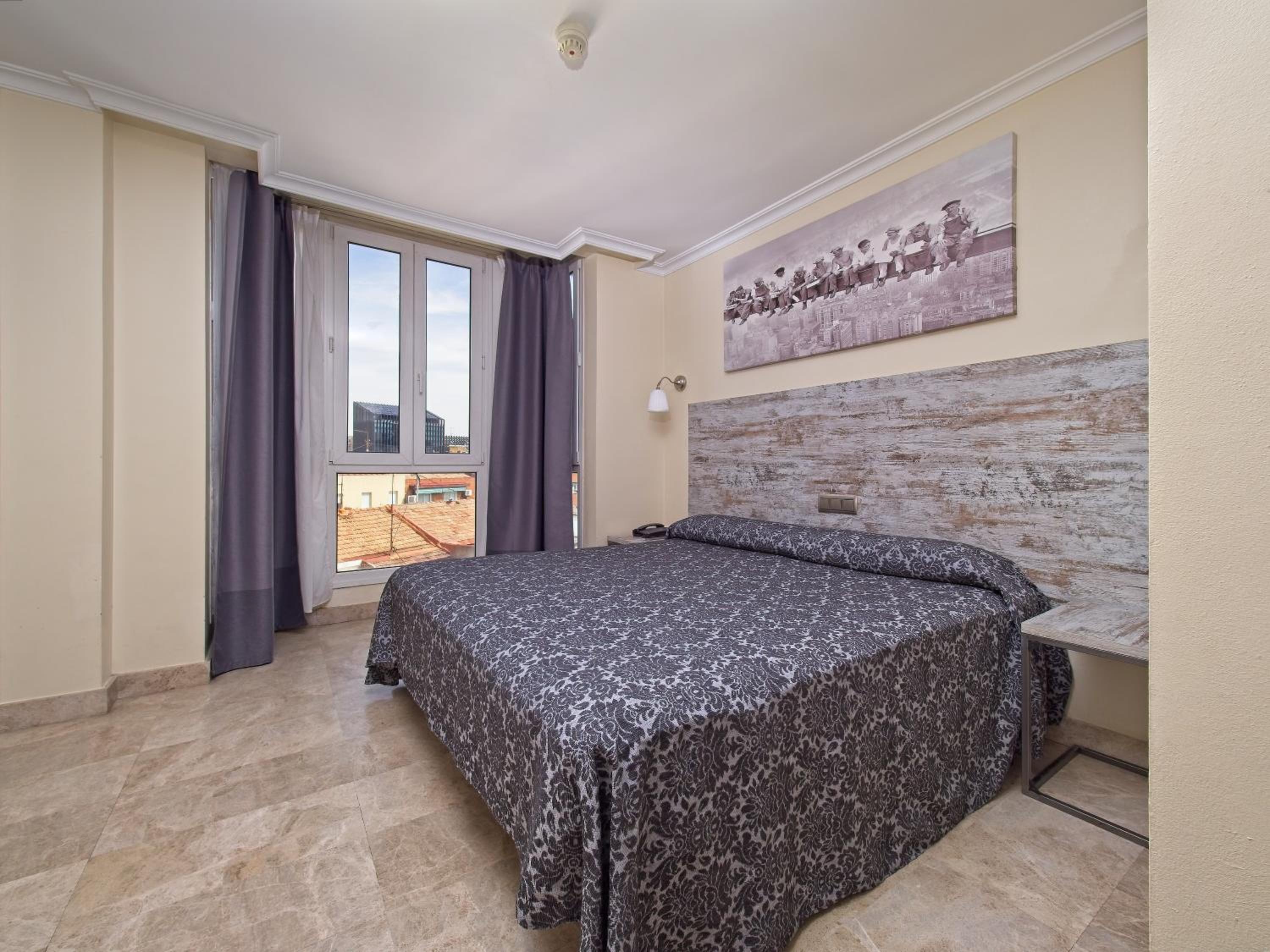 Double Room - Photo 1