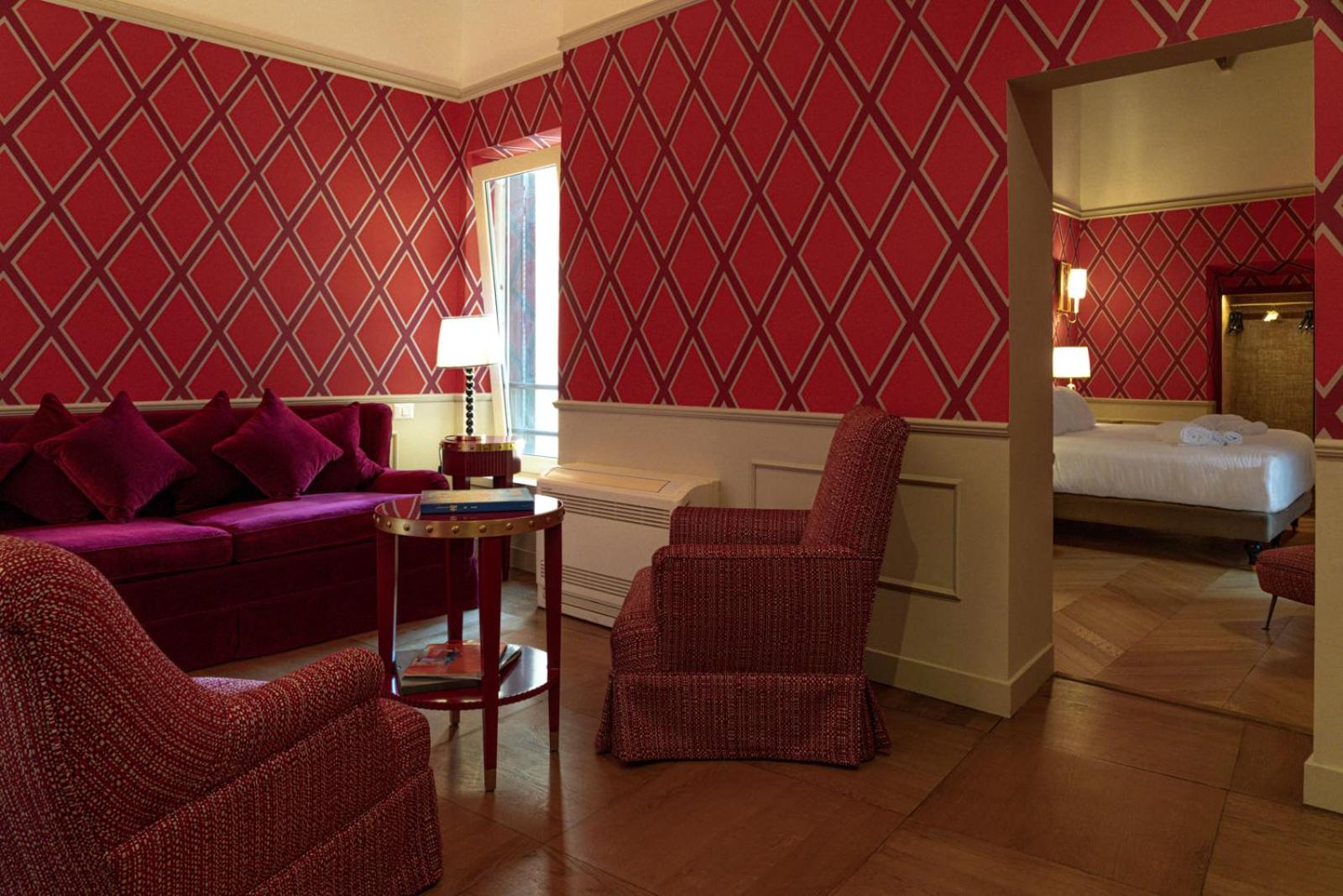 Suite thumbnail 5