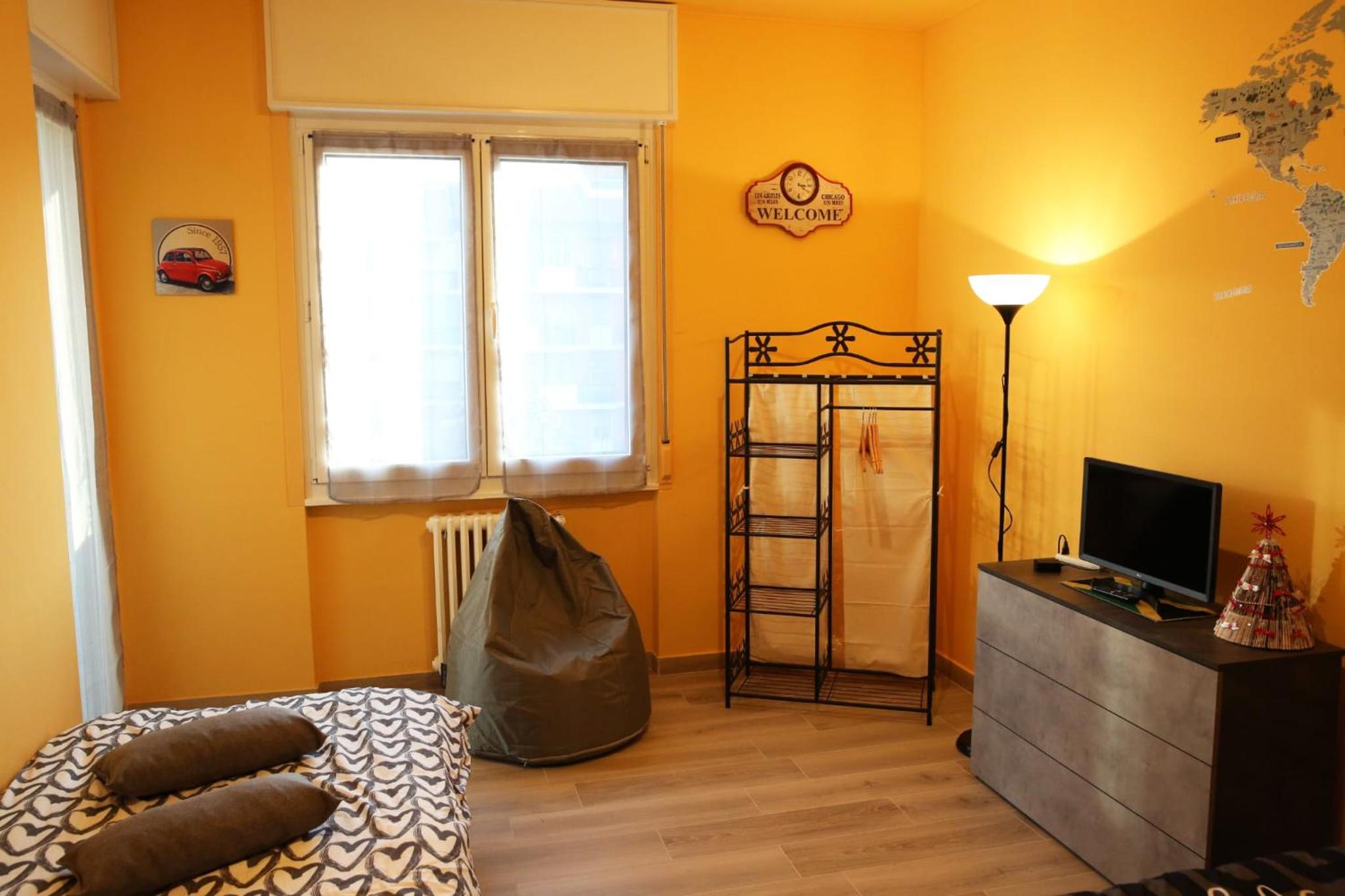 One-Bedroom Apartment