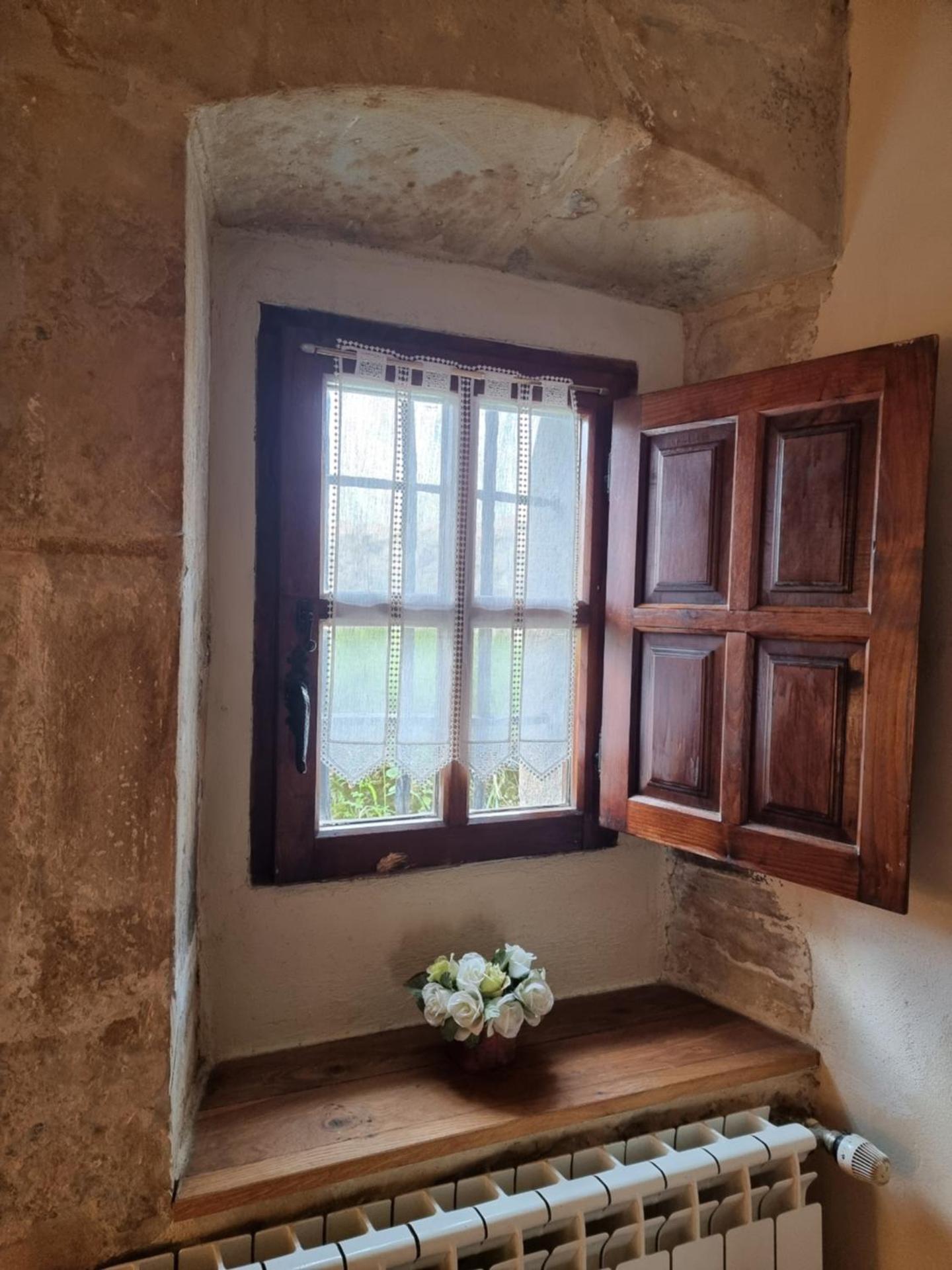 Double Room with Private Bathroom photo 3