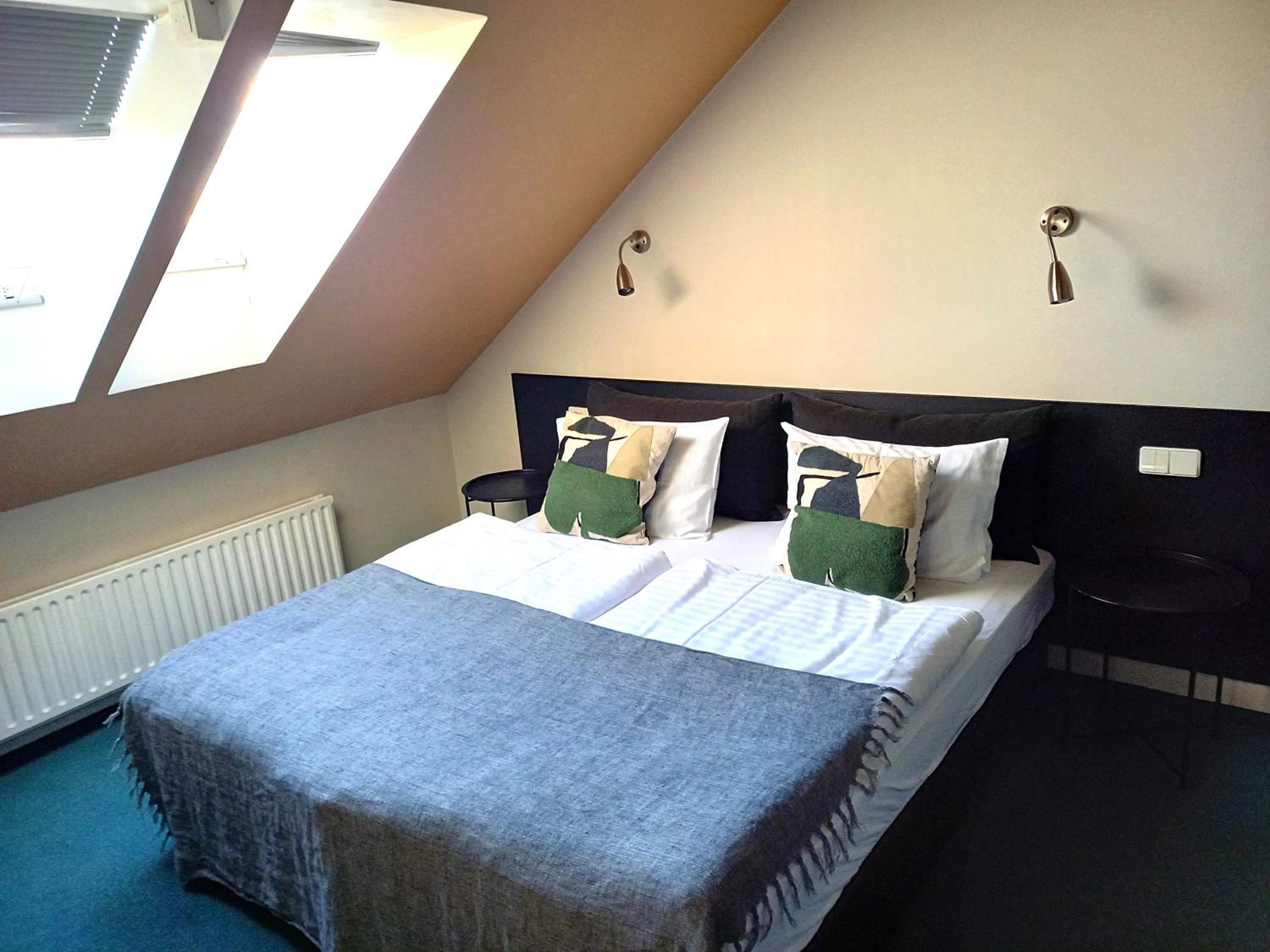 Double Room - Photo 15