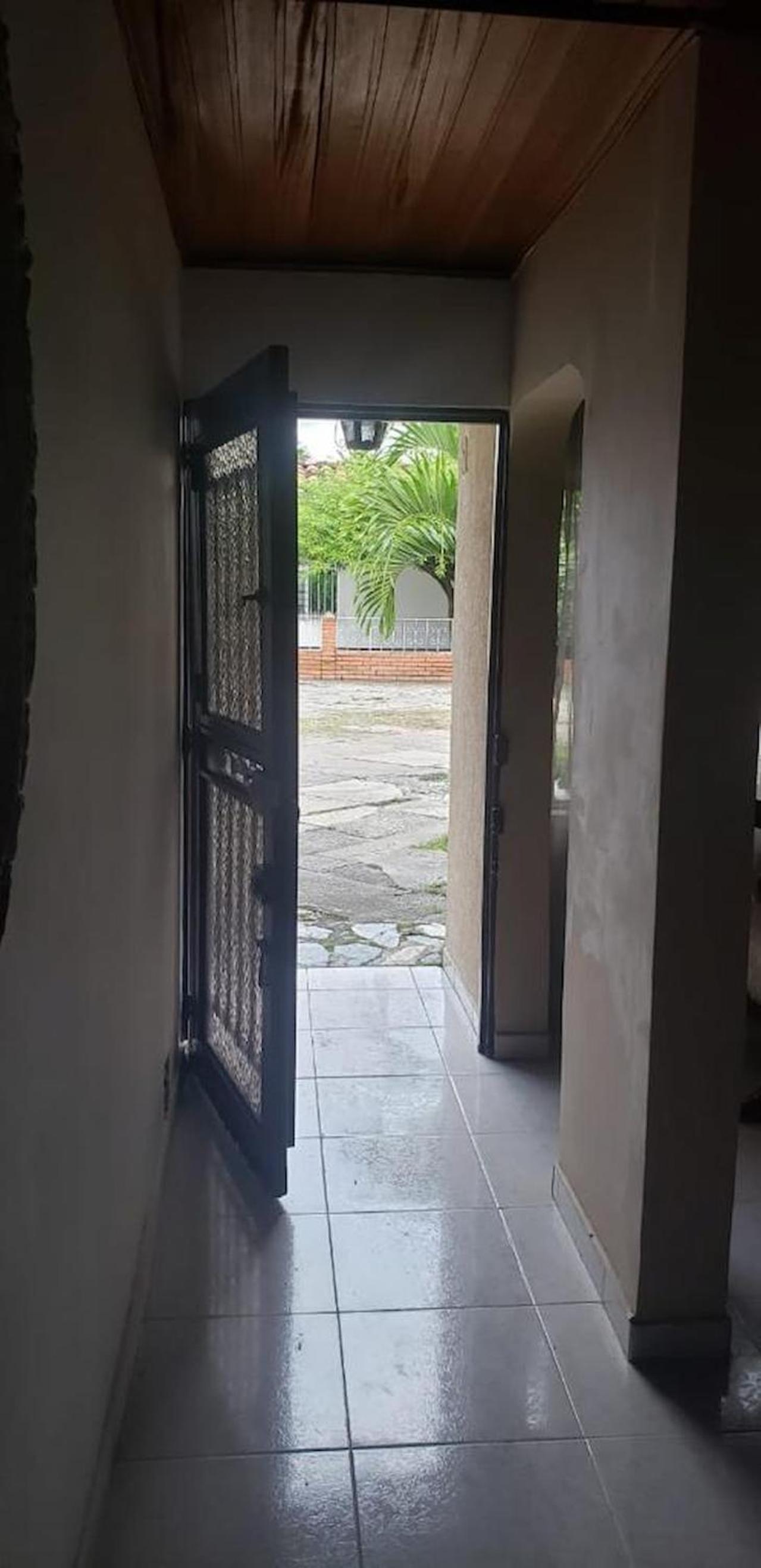 Three-Bedroom House photo 3