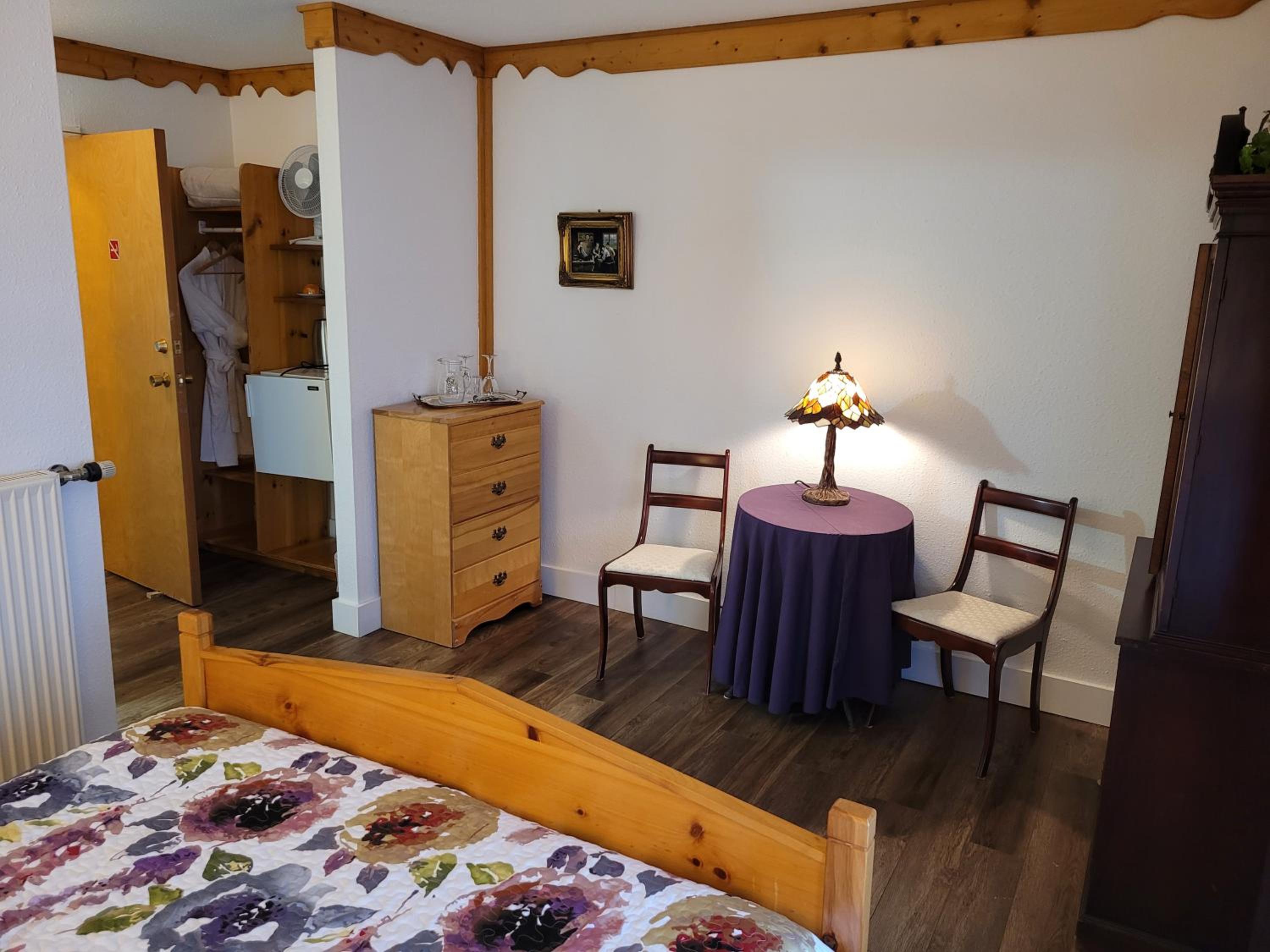 Deluxe Queen Room photo 2