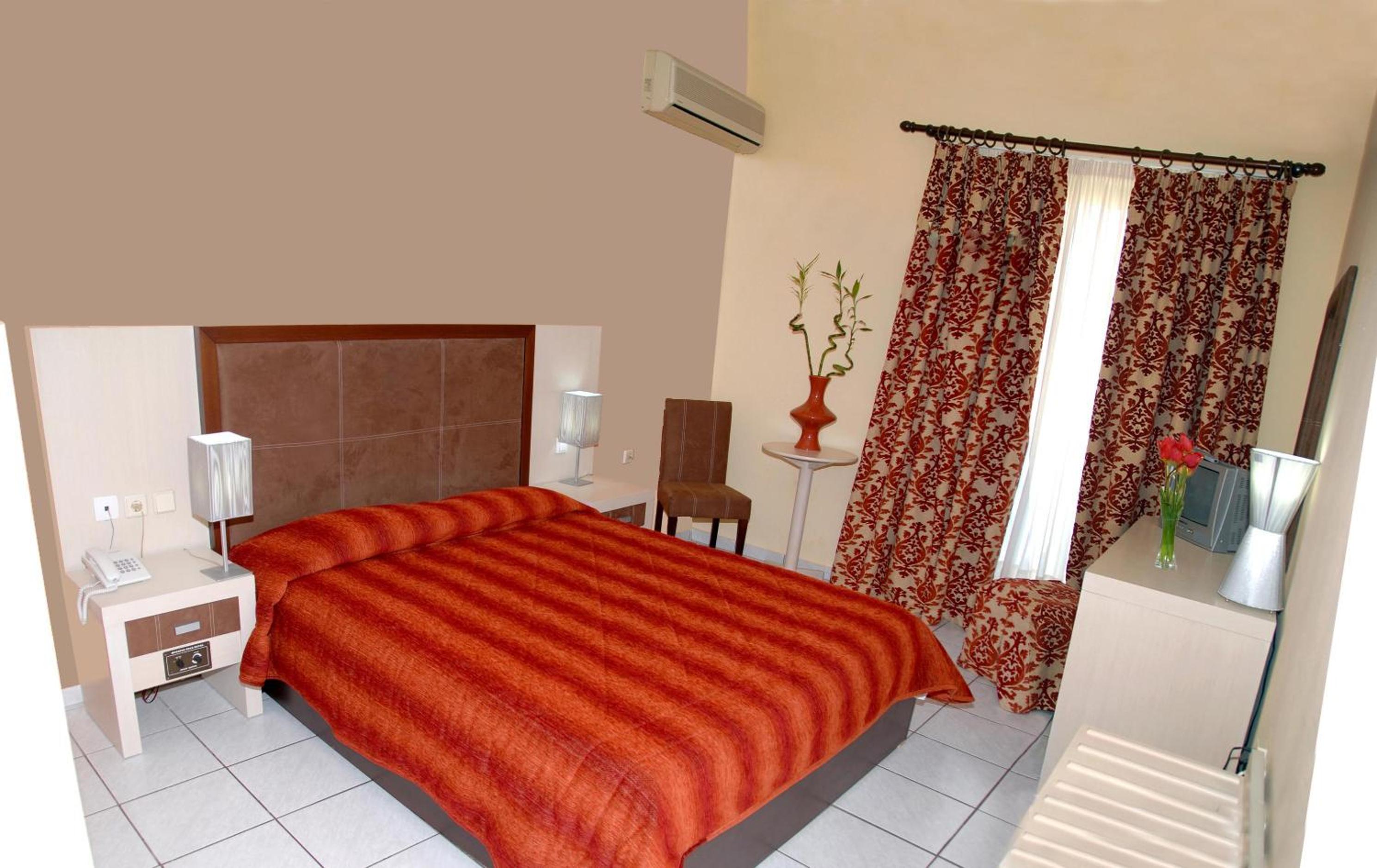 Twin Room - Photo 4