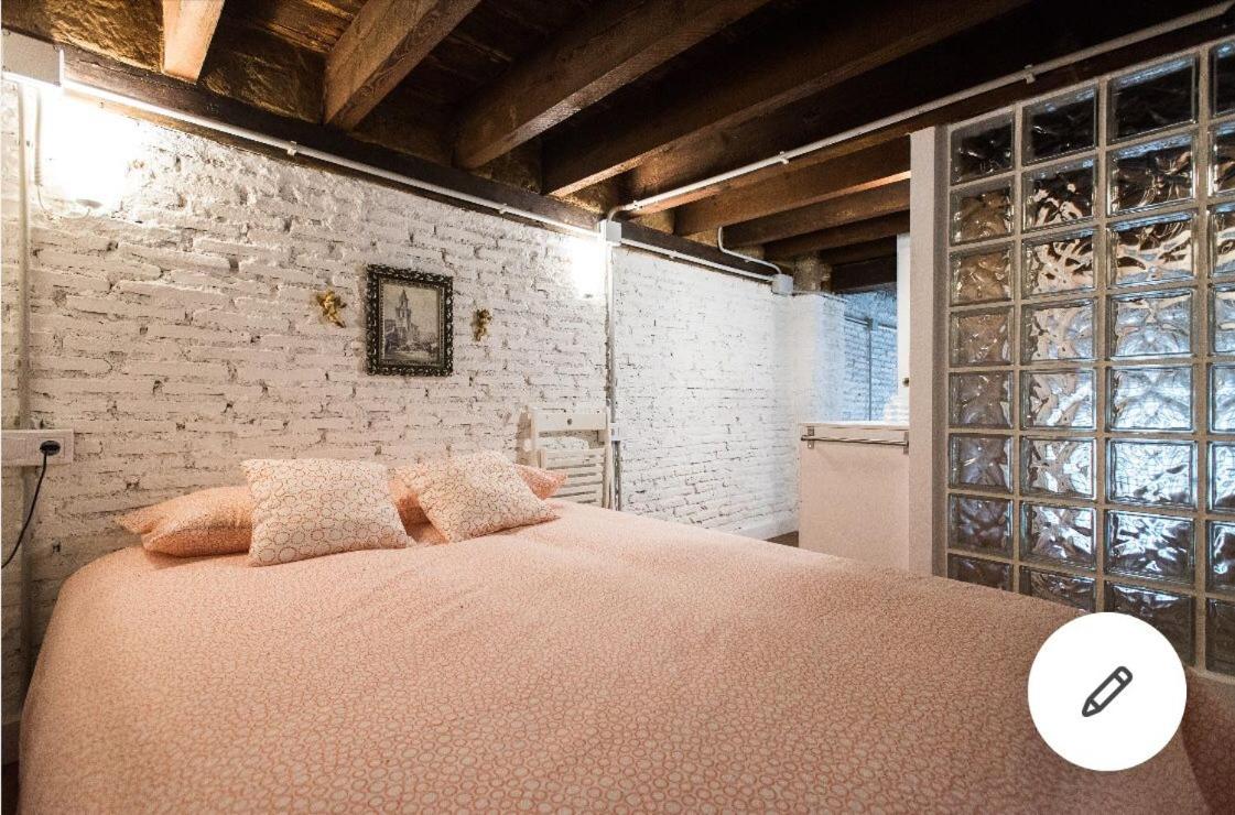 Habitación Doble con Baño Privado