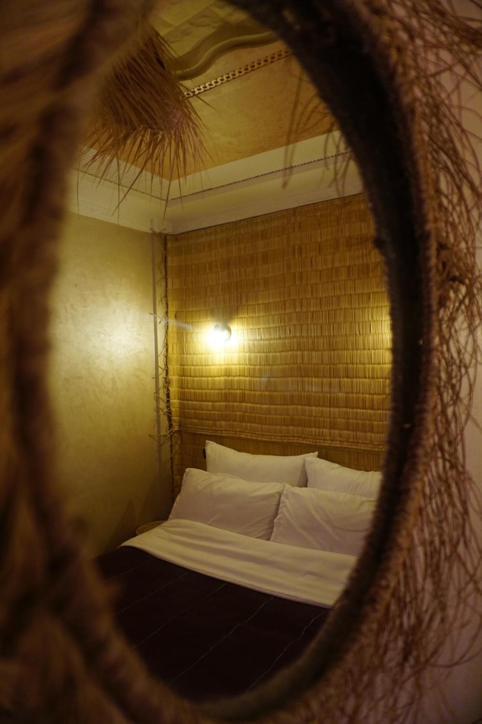 Deluxe Room - Photo 2