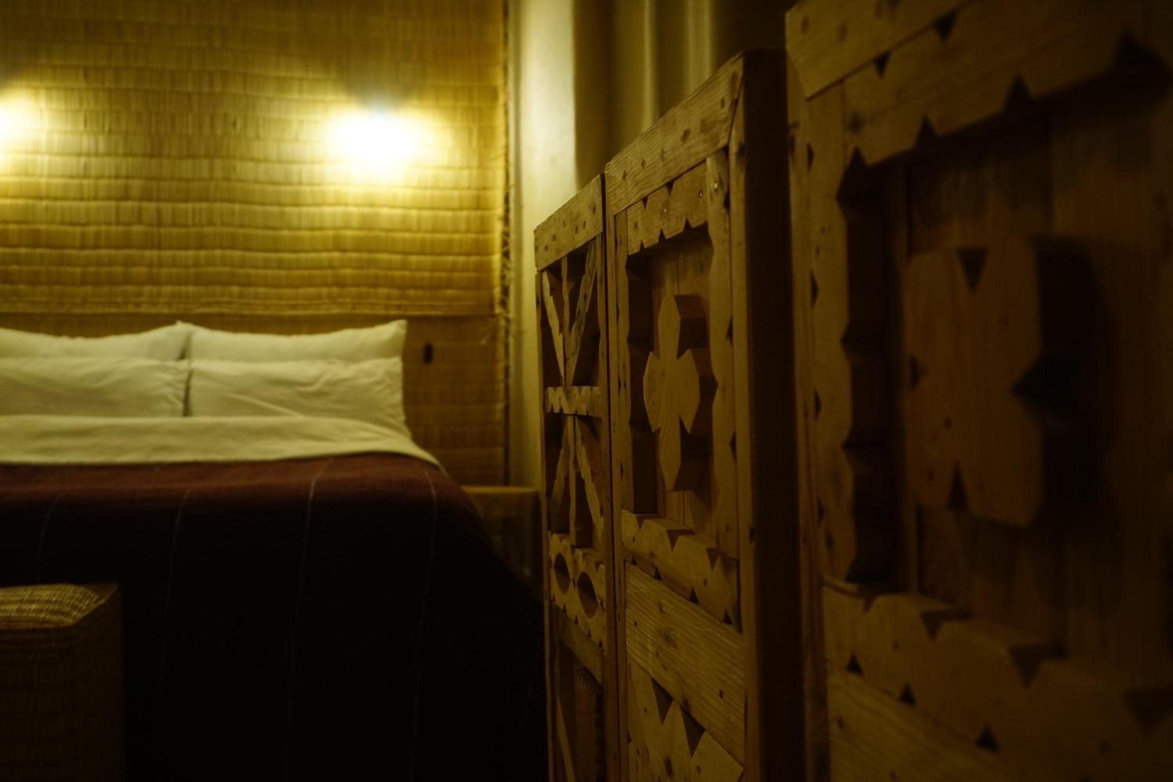 Deluxe Room - Photo 6