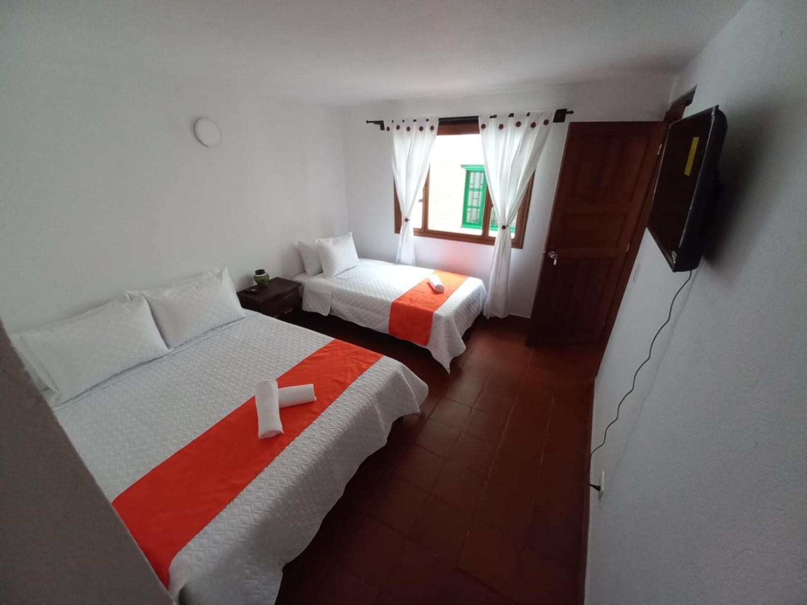 Comfort Triple Room with Shower