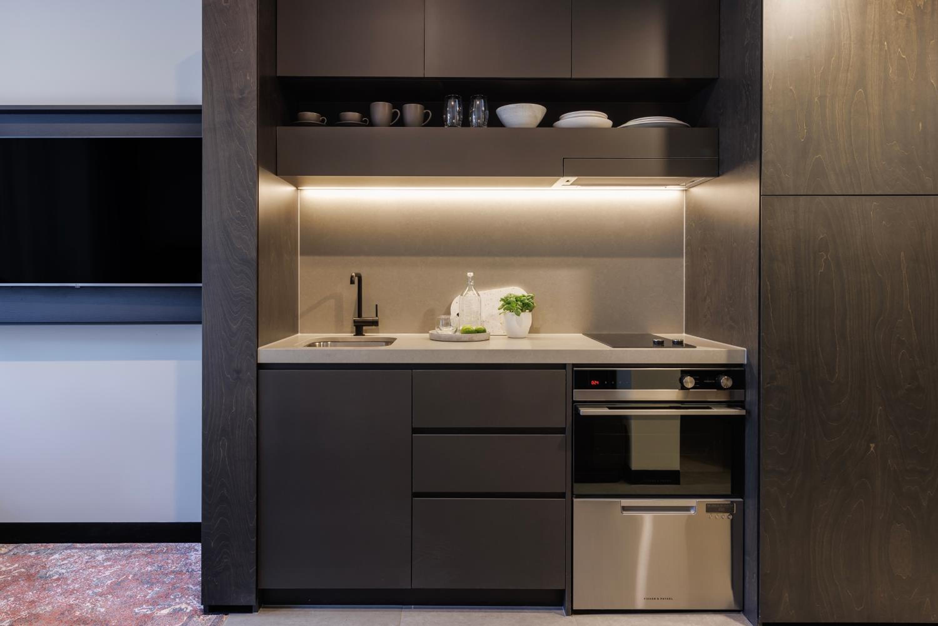 Veriu Suite - Photo 2