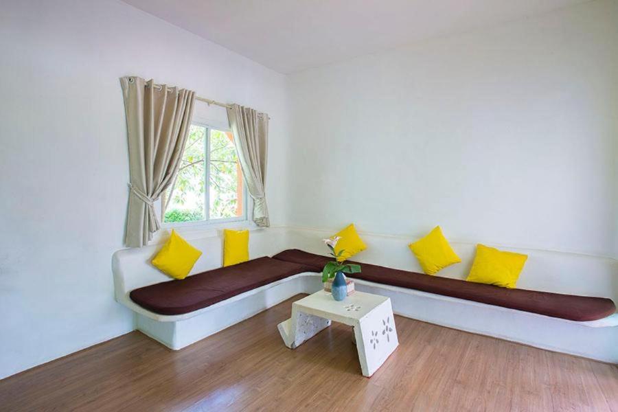 Deluxe Family Room - Freesia  - Photo 7