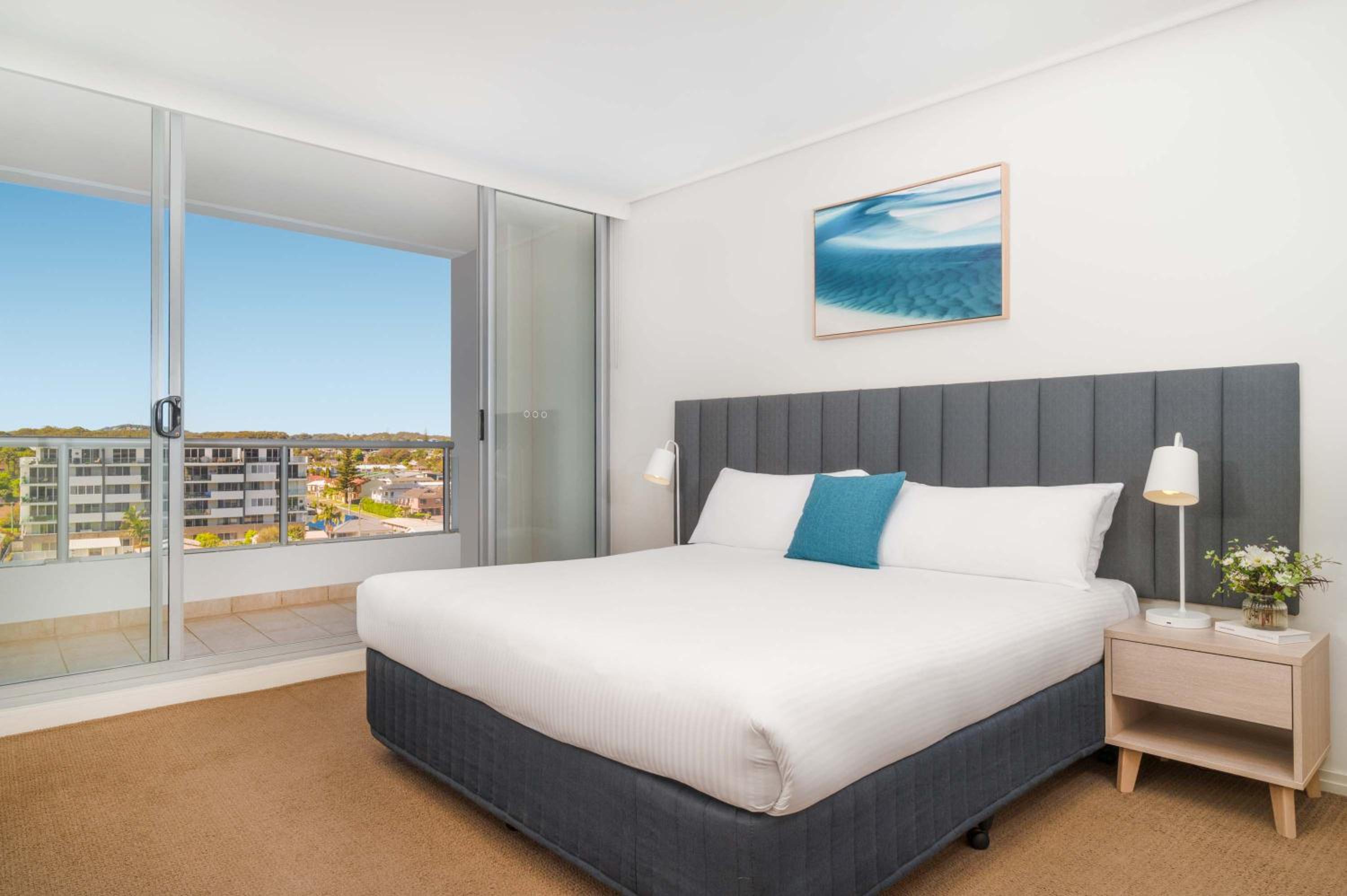 2 Bedroom Deluxe Oceanview Apartment