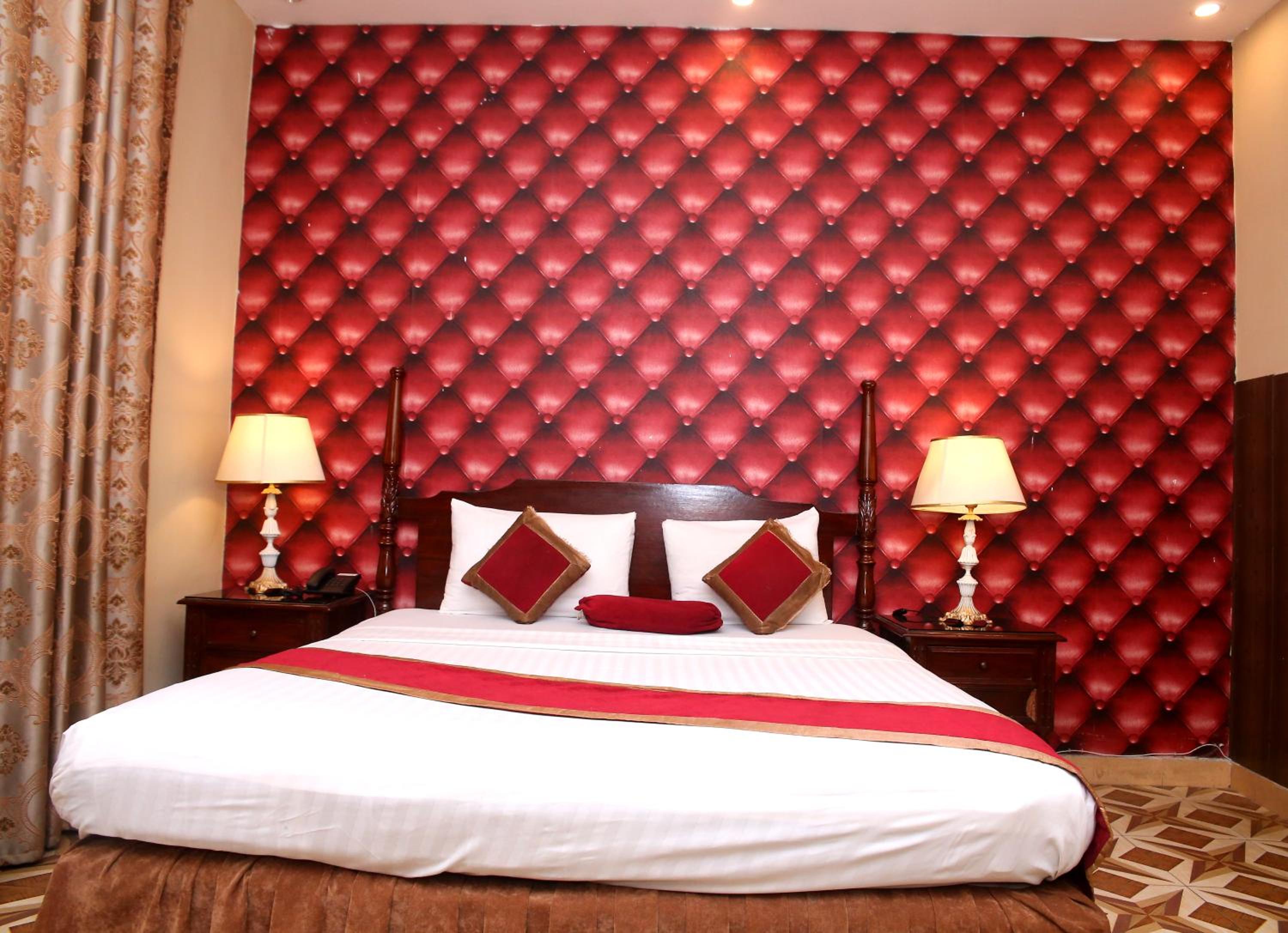 Superior King Room