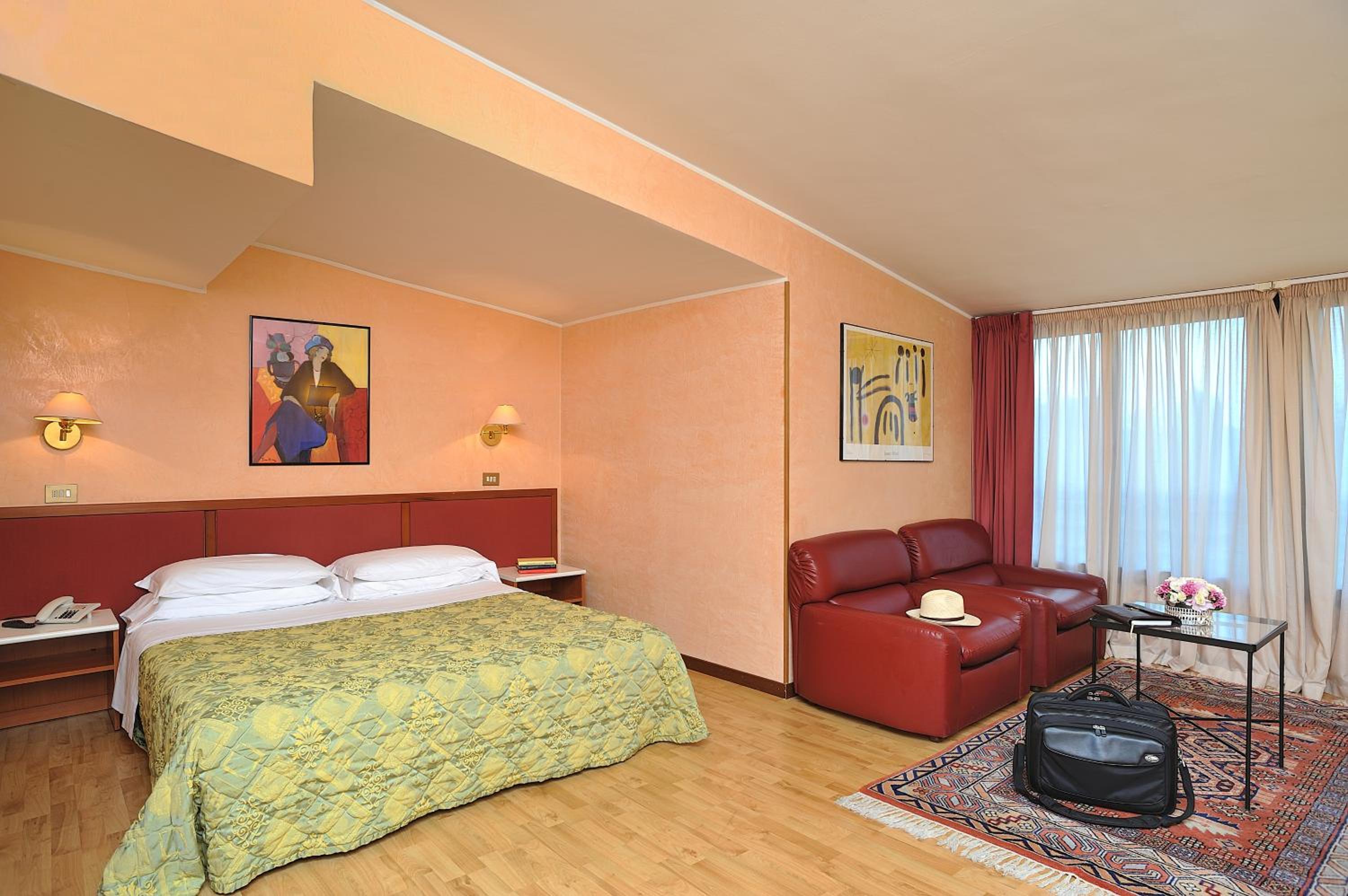 Standard Double Room - Photo 1
