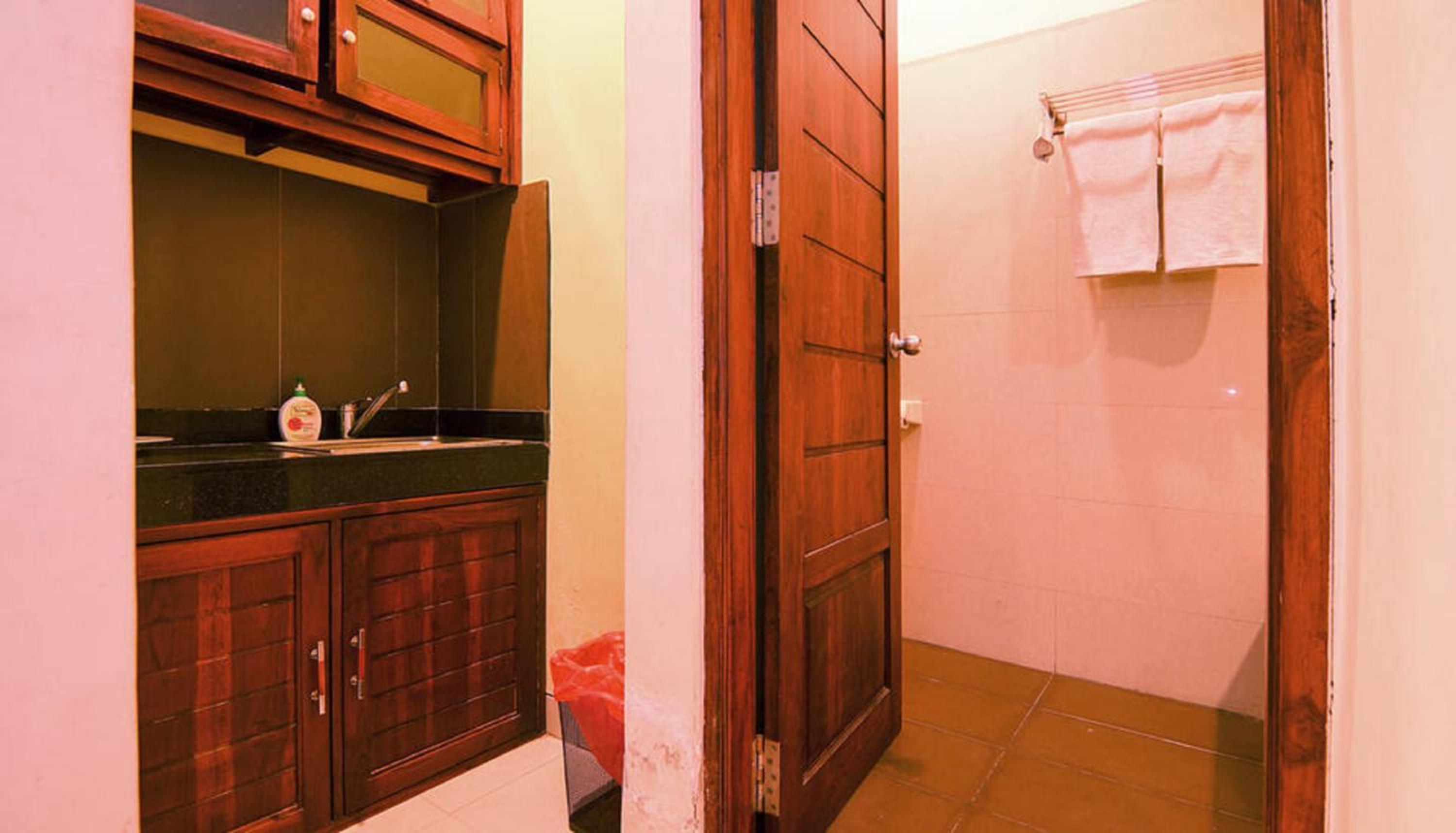 Superior Double or Twin Room - Photo 8