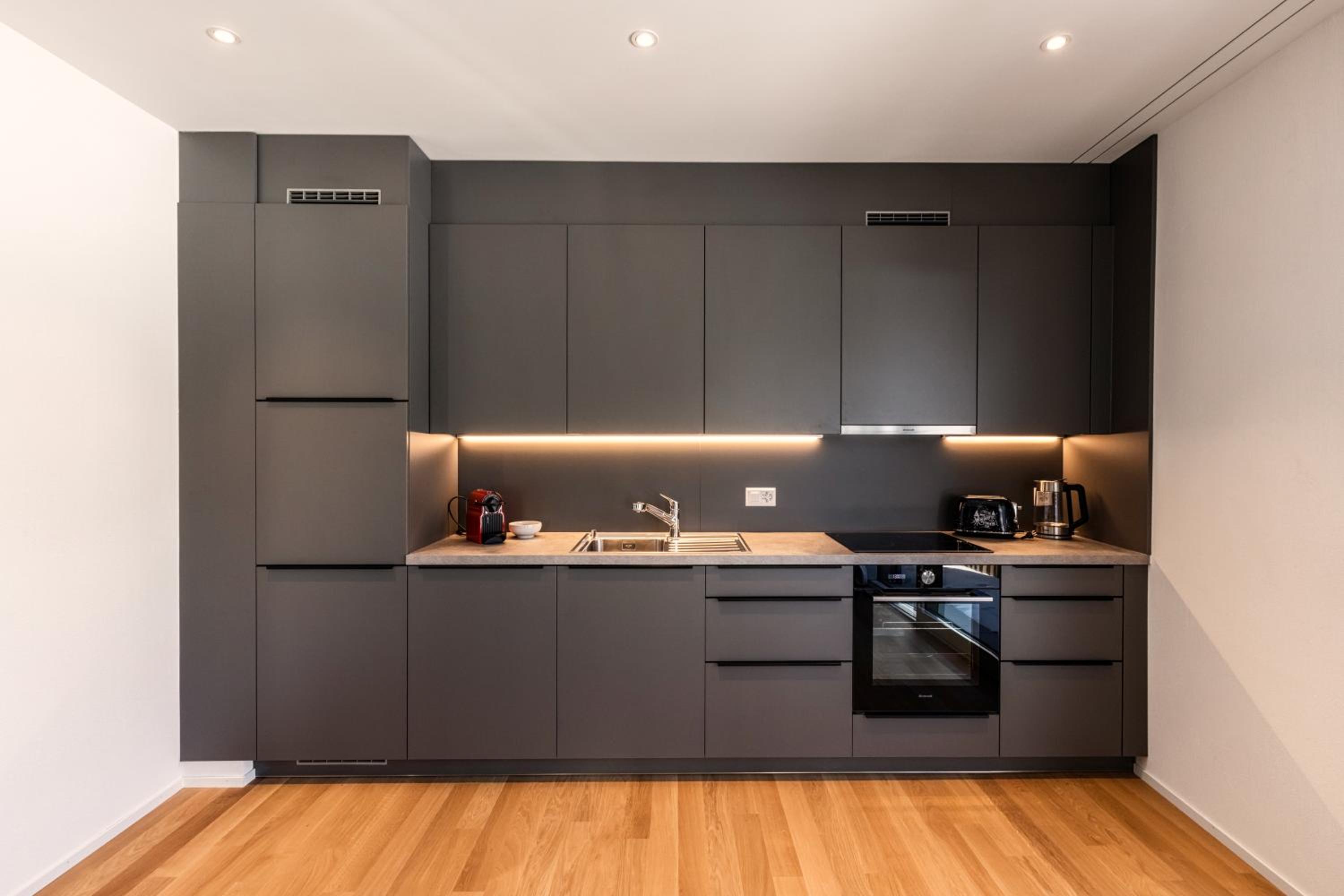 Lifestyle Two-Bedroom Apartment with Balcony - Photo 9