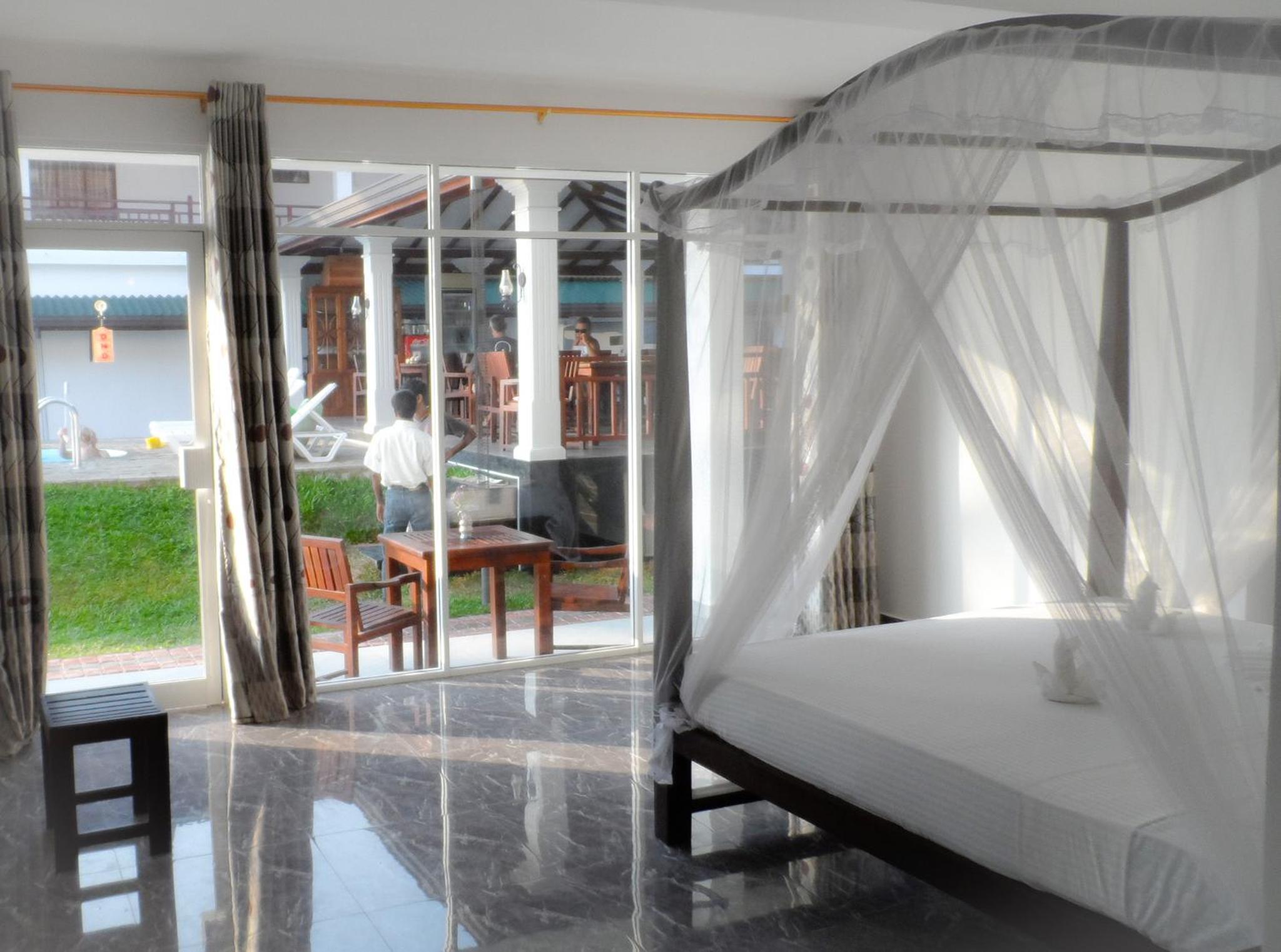Double Room with Pool View