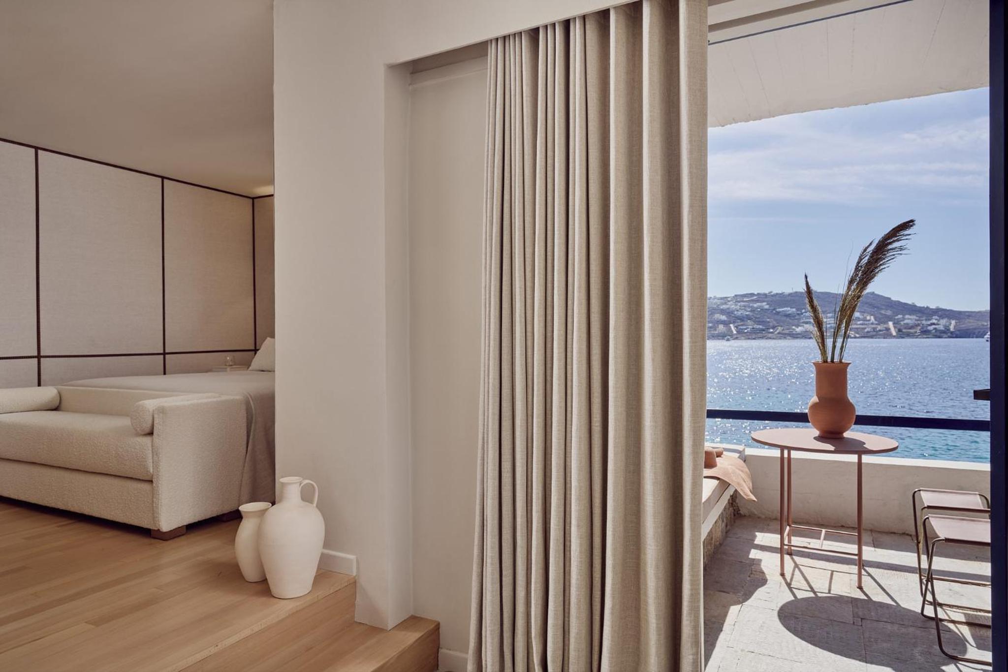 Superior Room Sea Front - Photo 6