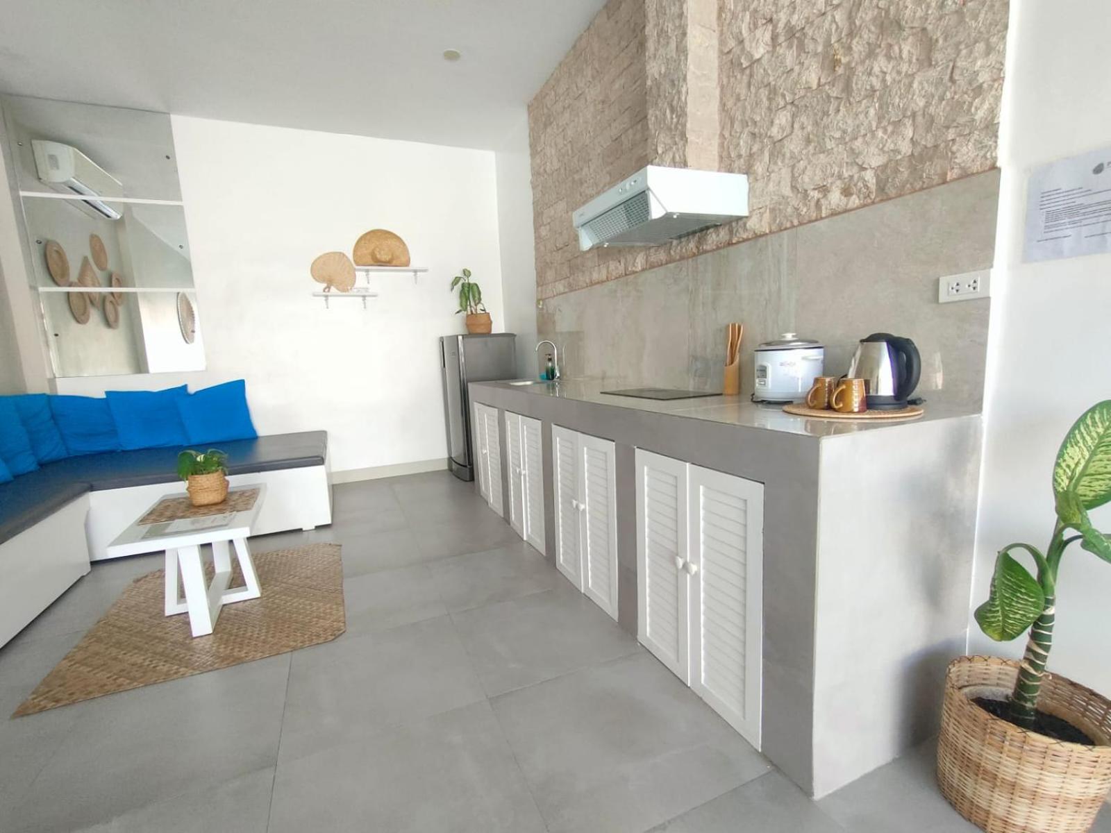 One-Bedroom Villa with Private Pool - Photo 27
