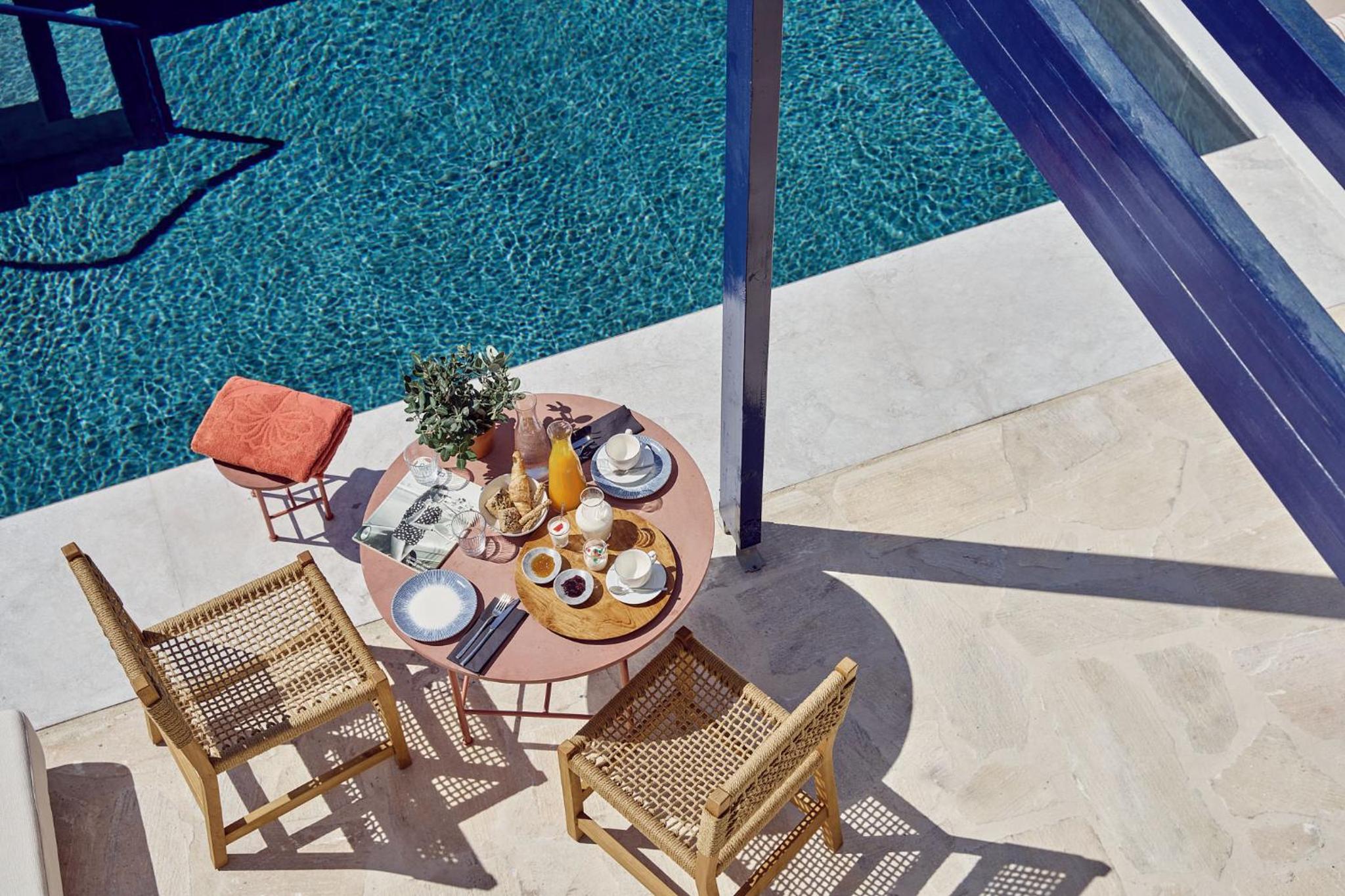 Theoxenia Two Bedroom Suite with Private Pool
