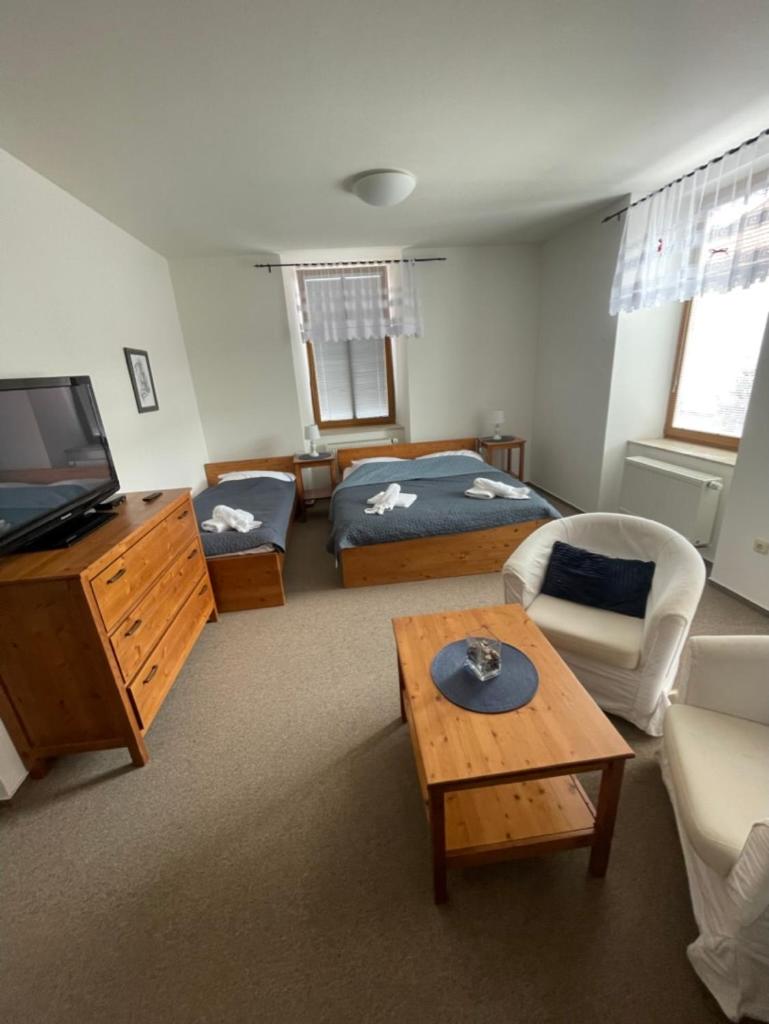 Triple Room with Bathroom
