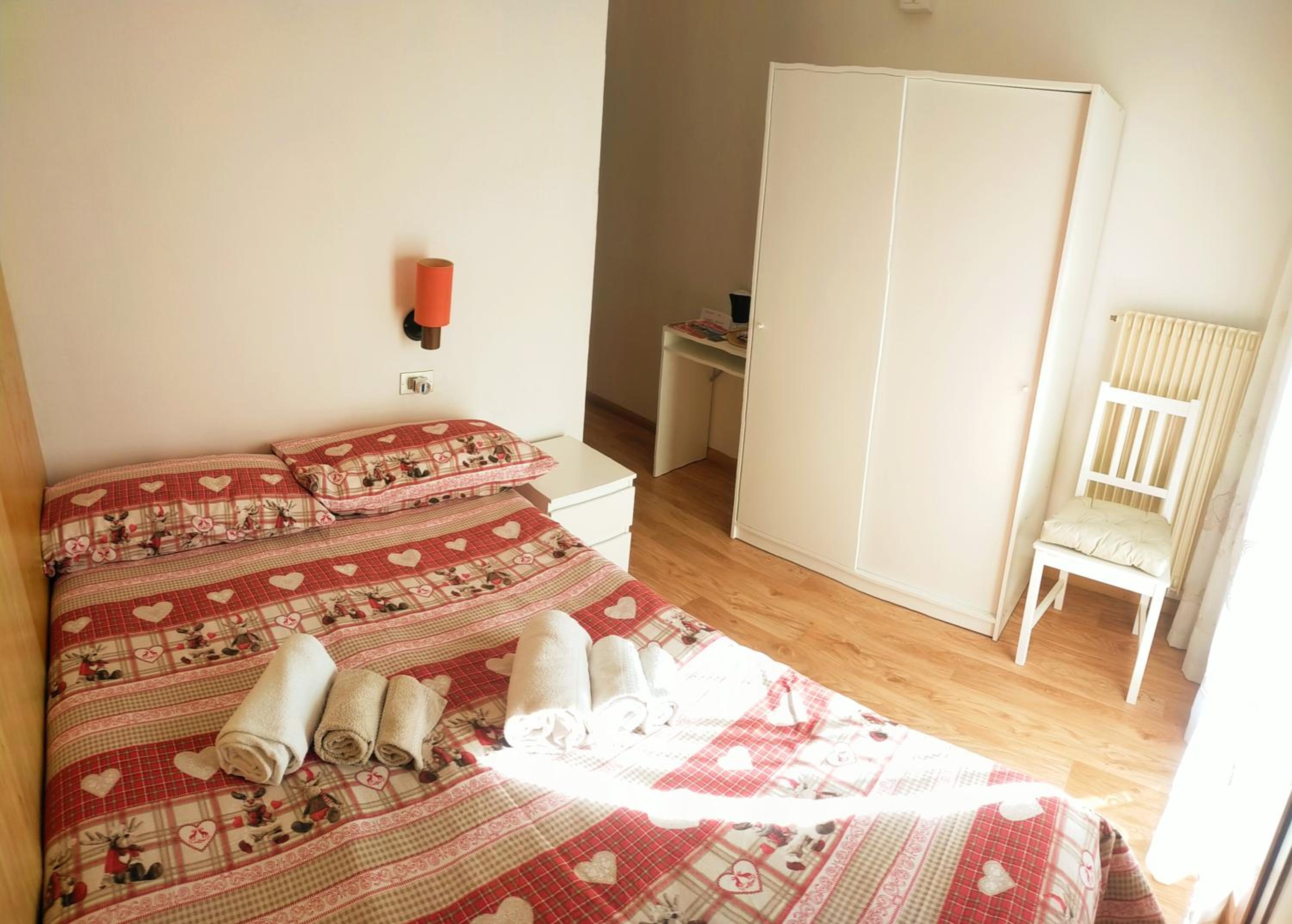 Small Double Room photo 1